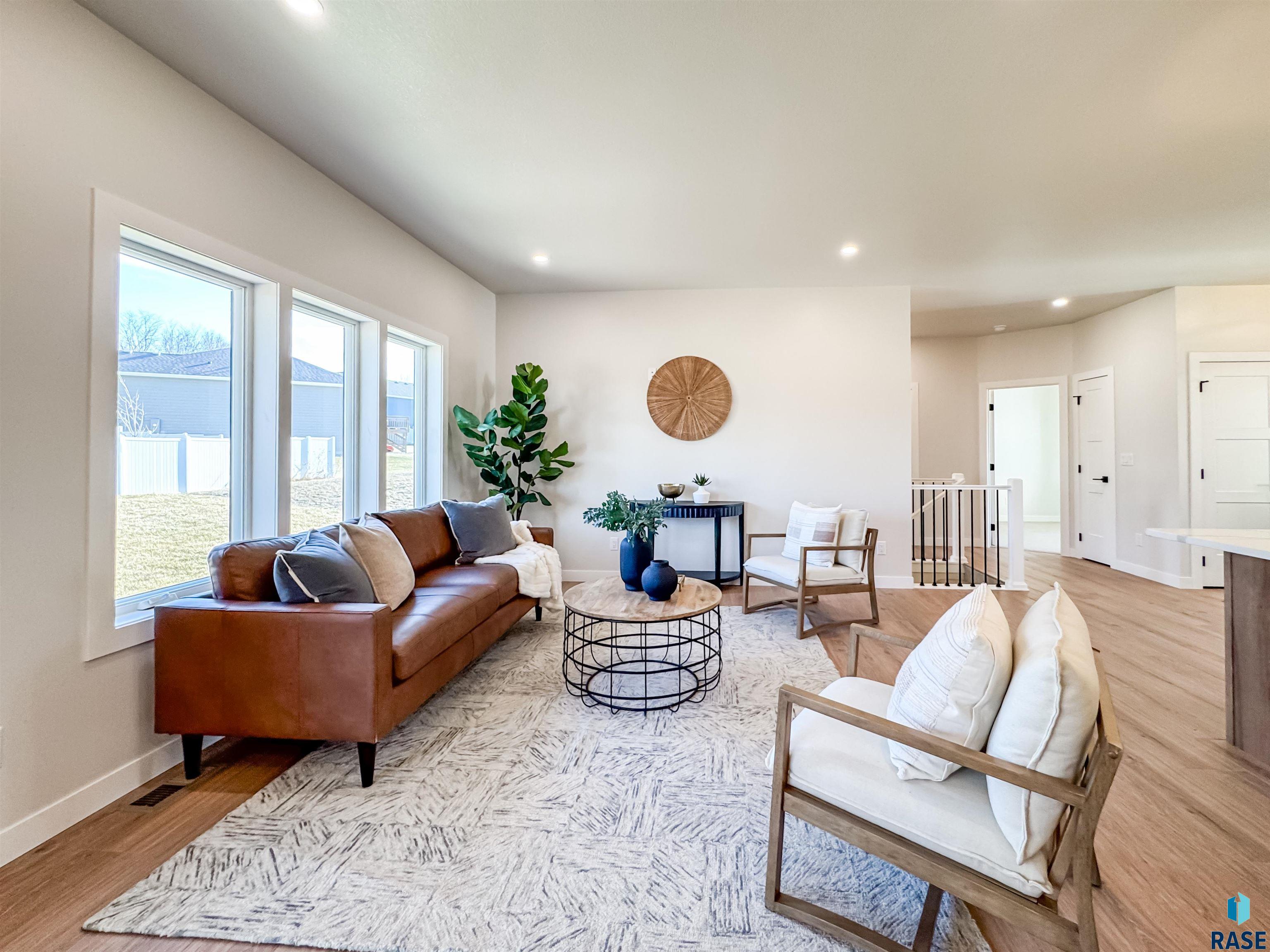 1520 E Birch St Street