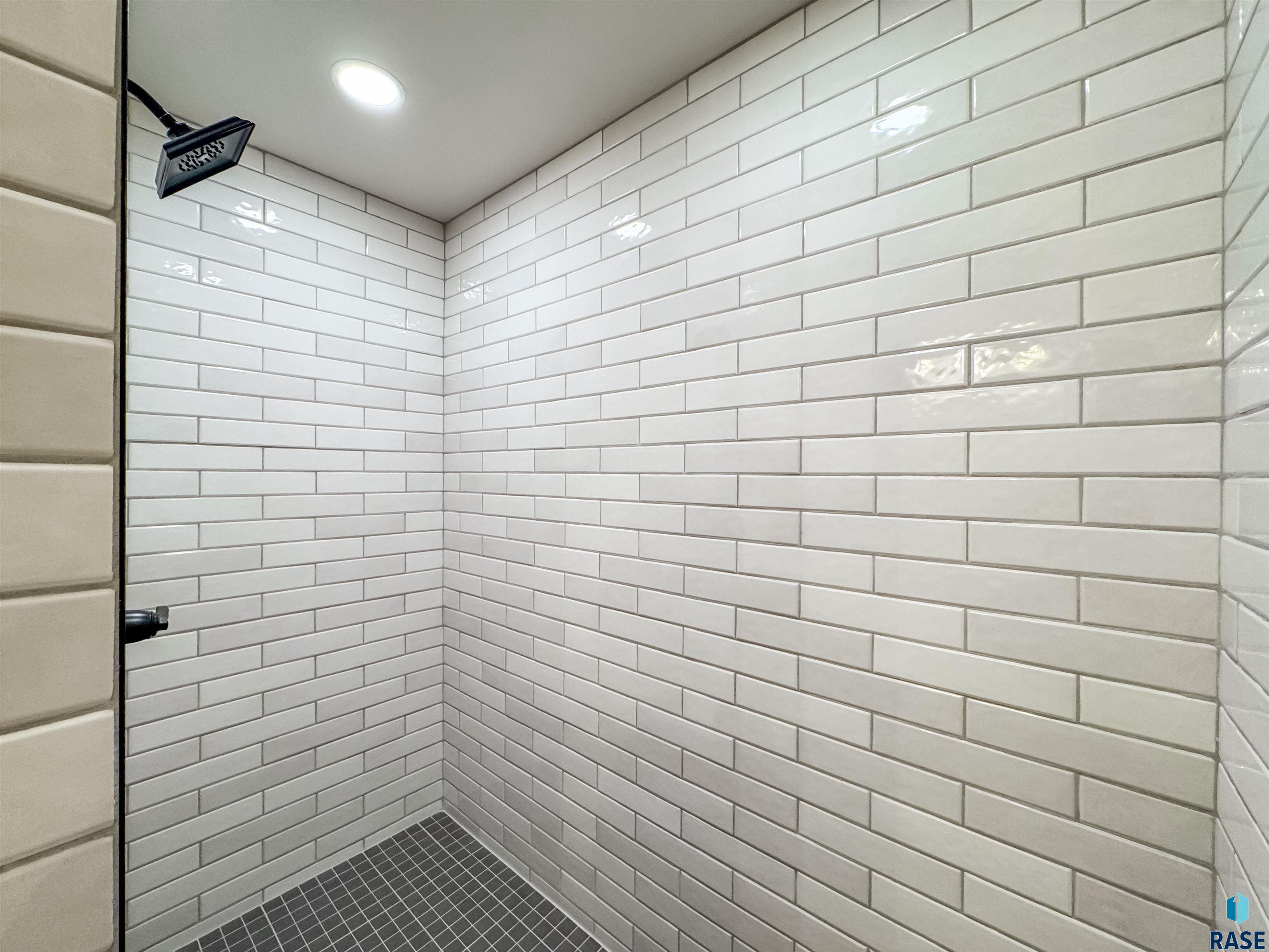 1520 E Birch St Street