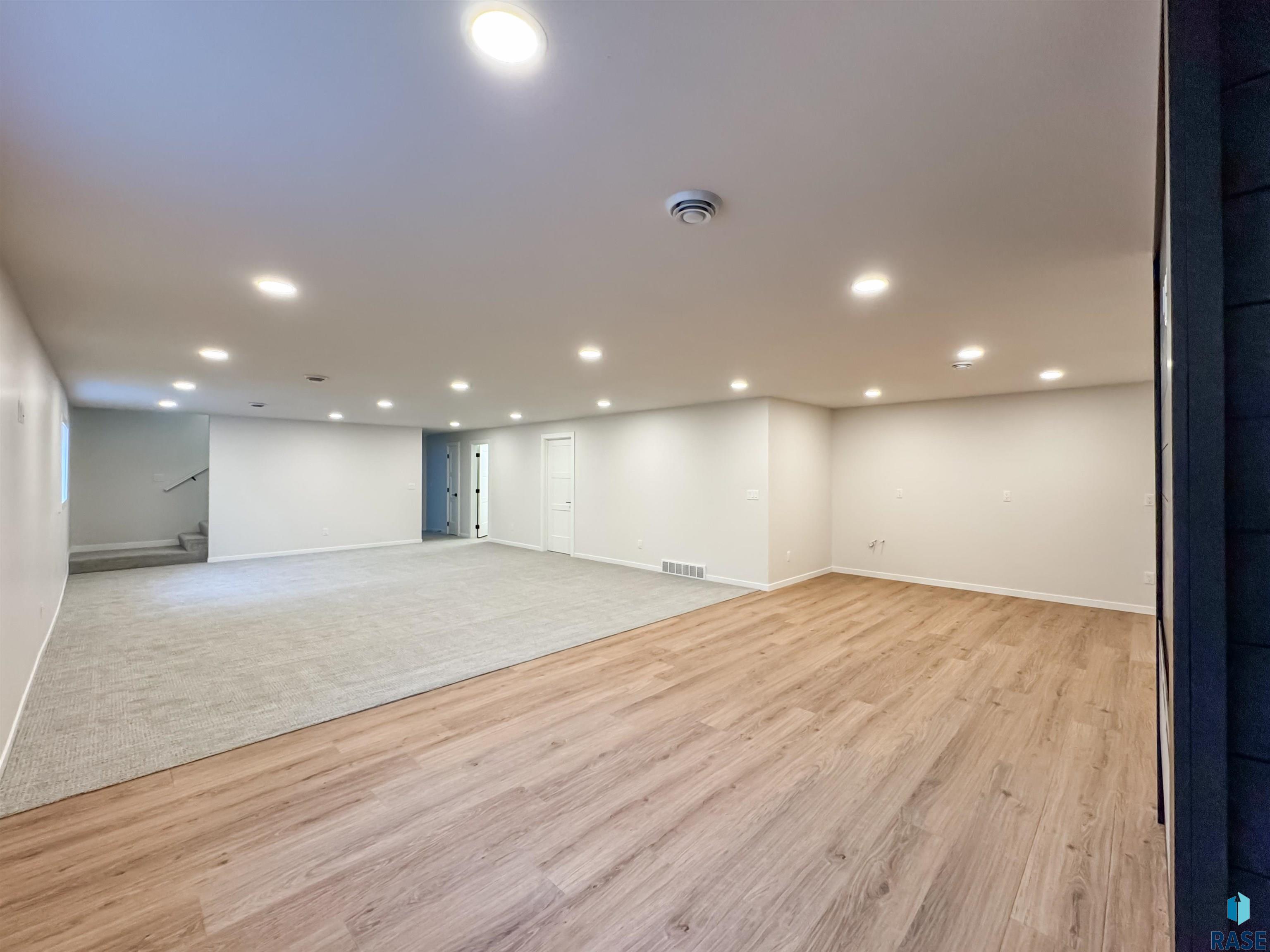 1520 E Birch St Street