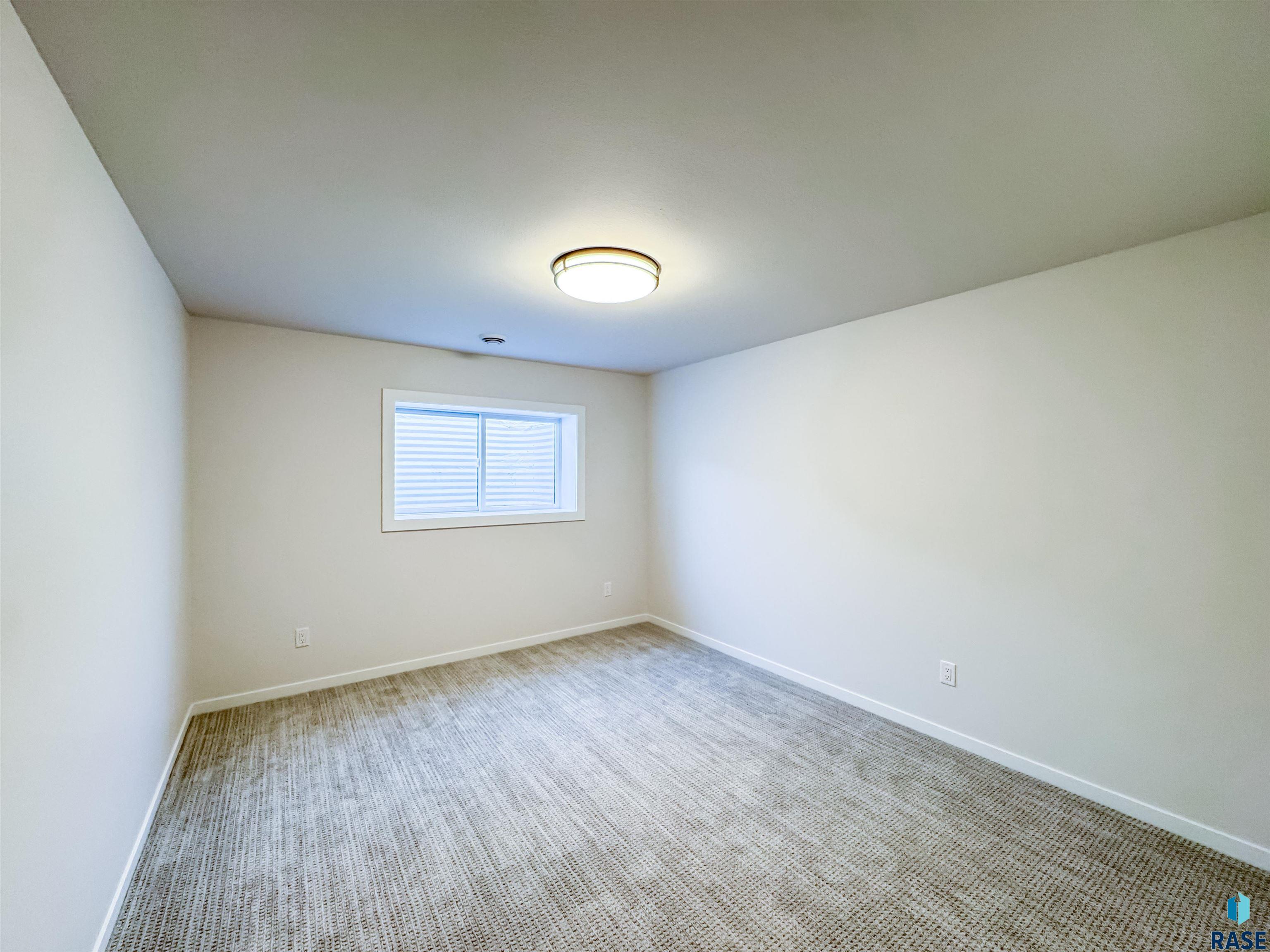 1520 E Birch St Street