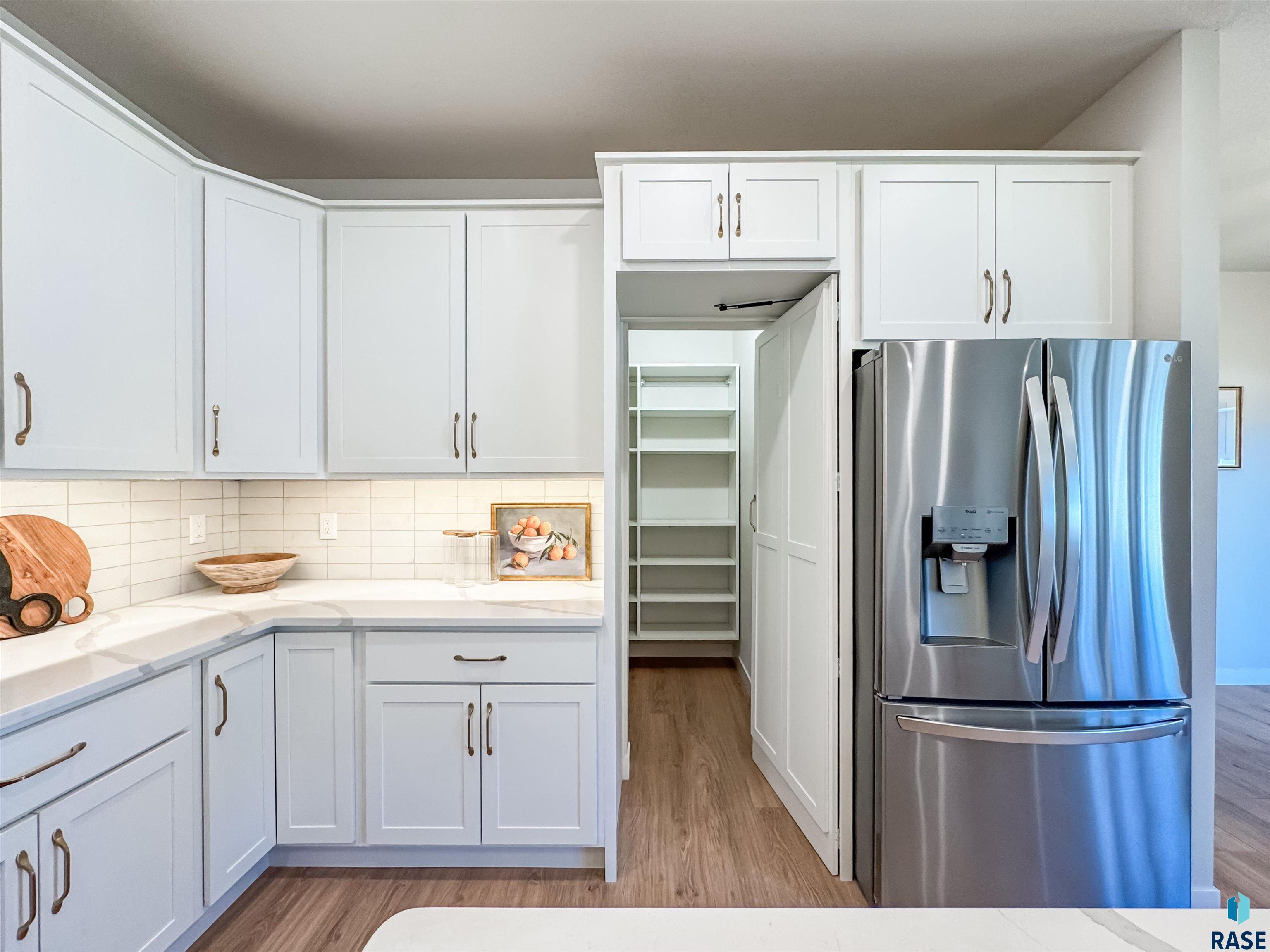 1520 E Birch St Street