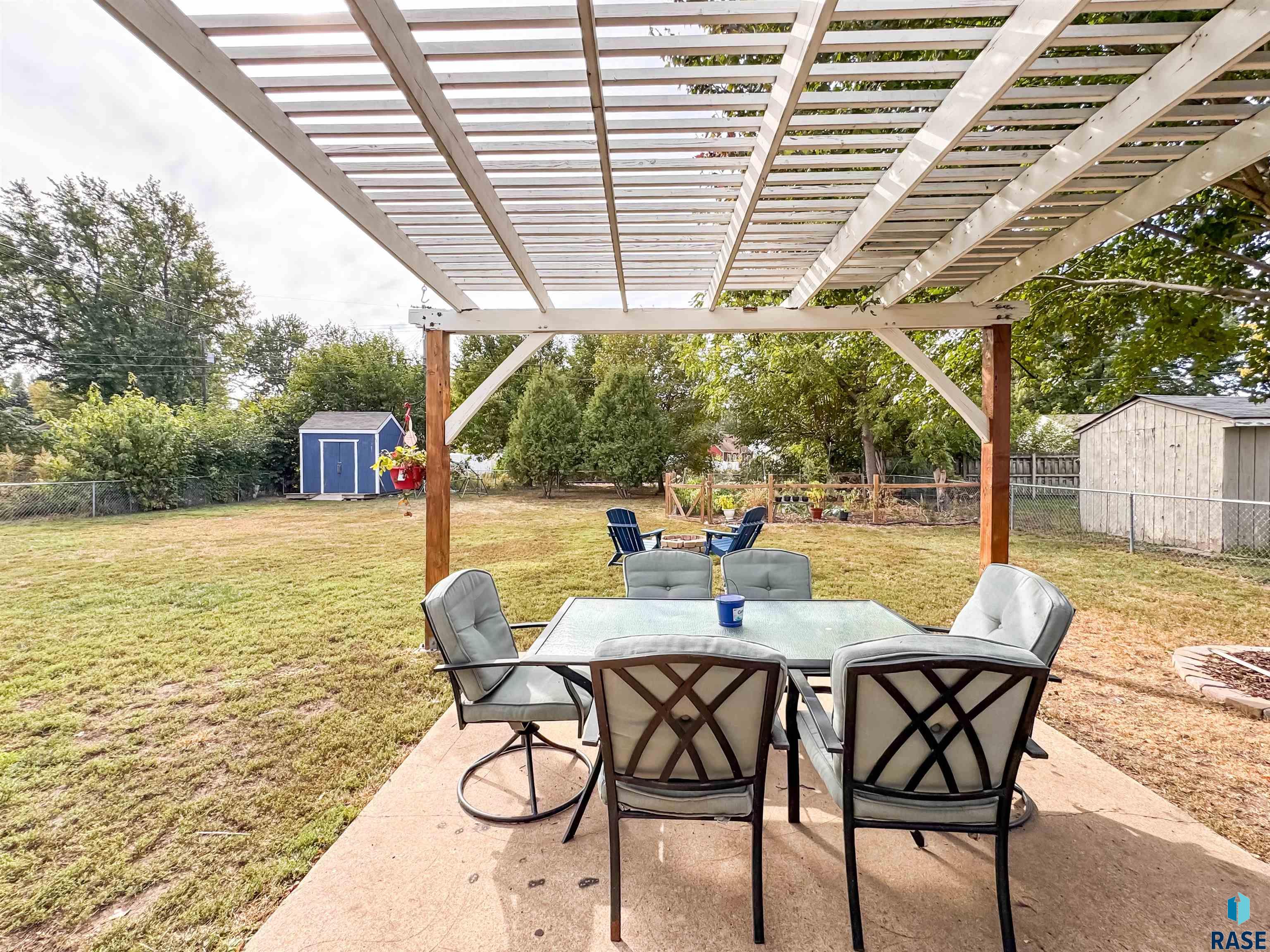 1409 S Riverdale Rd Road