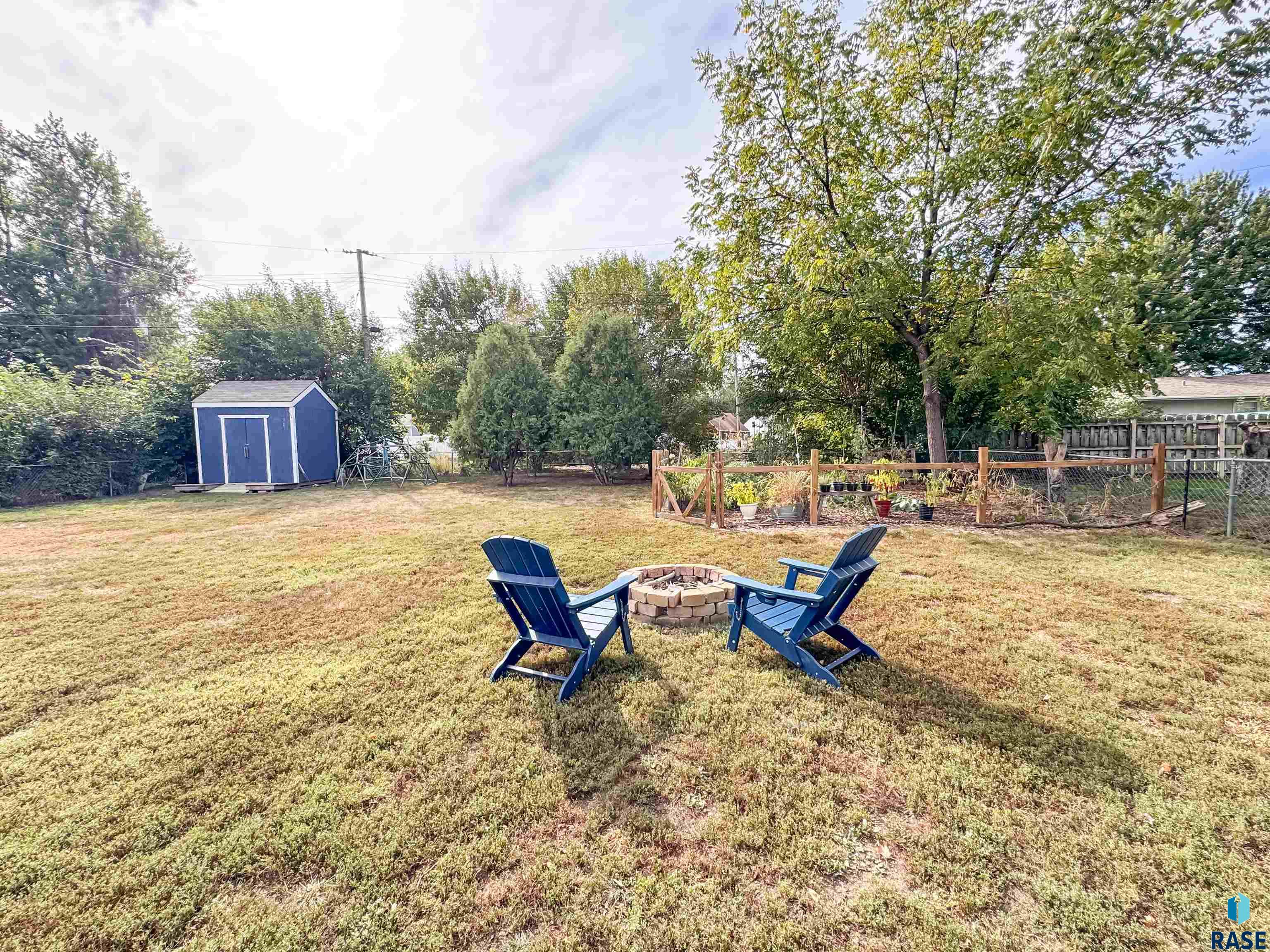 1409 S Riverdale Rd Road