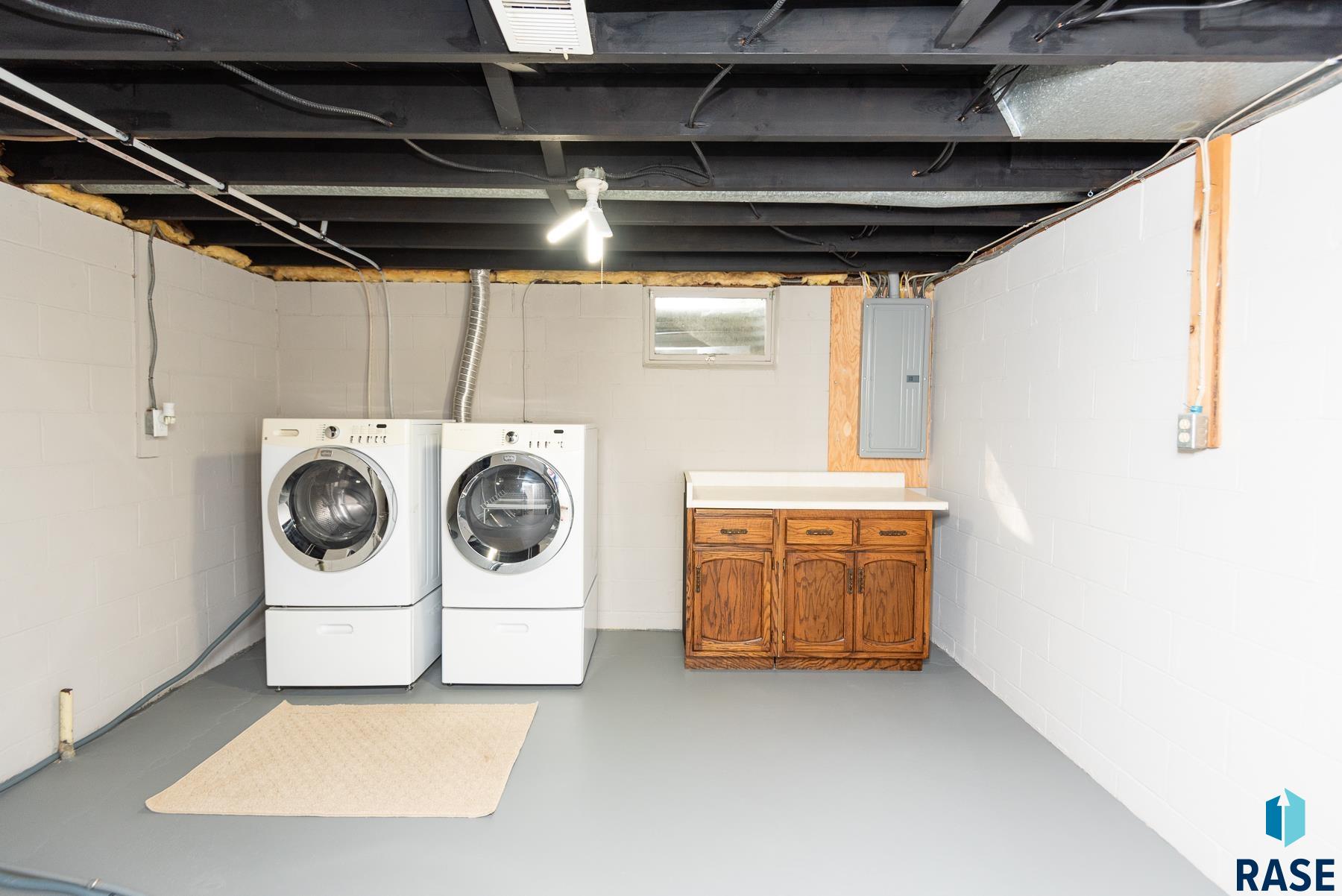 405 S Blaine Ave Avenue