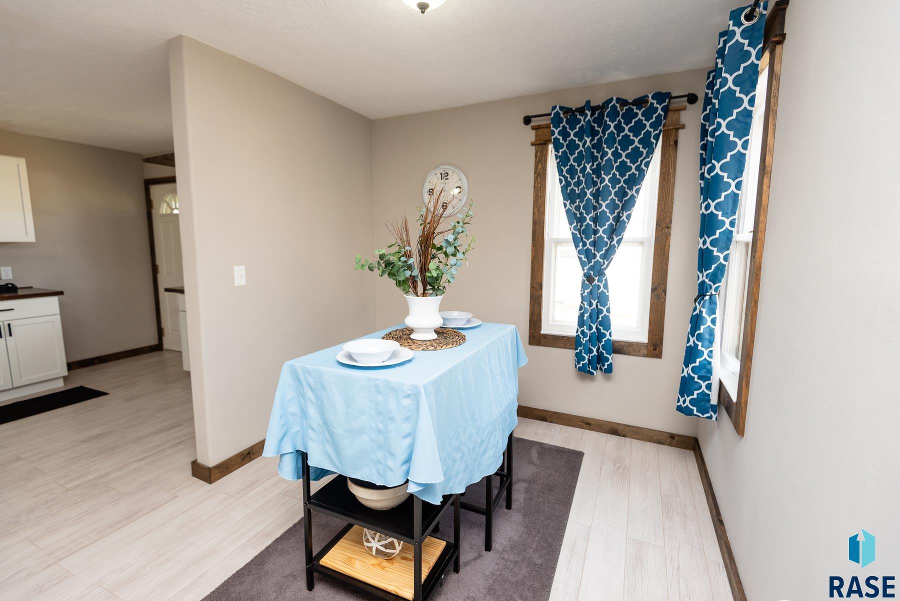 405 S Blaine Ave Avenue