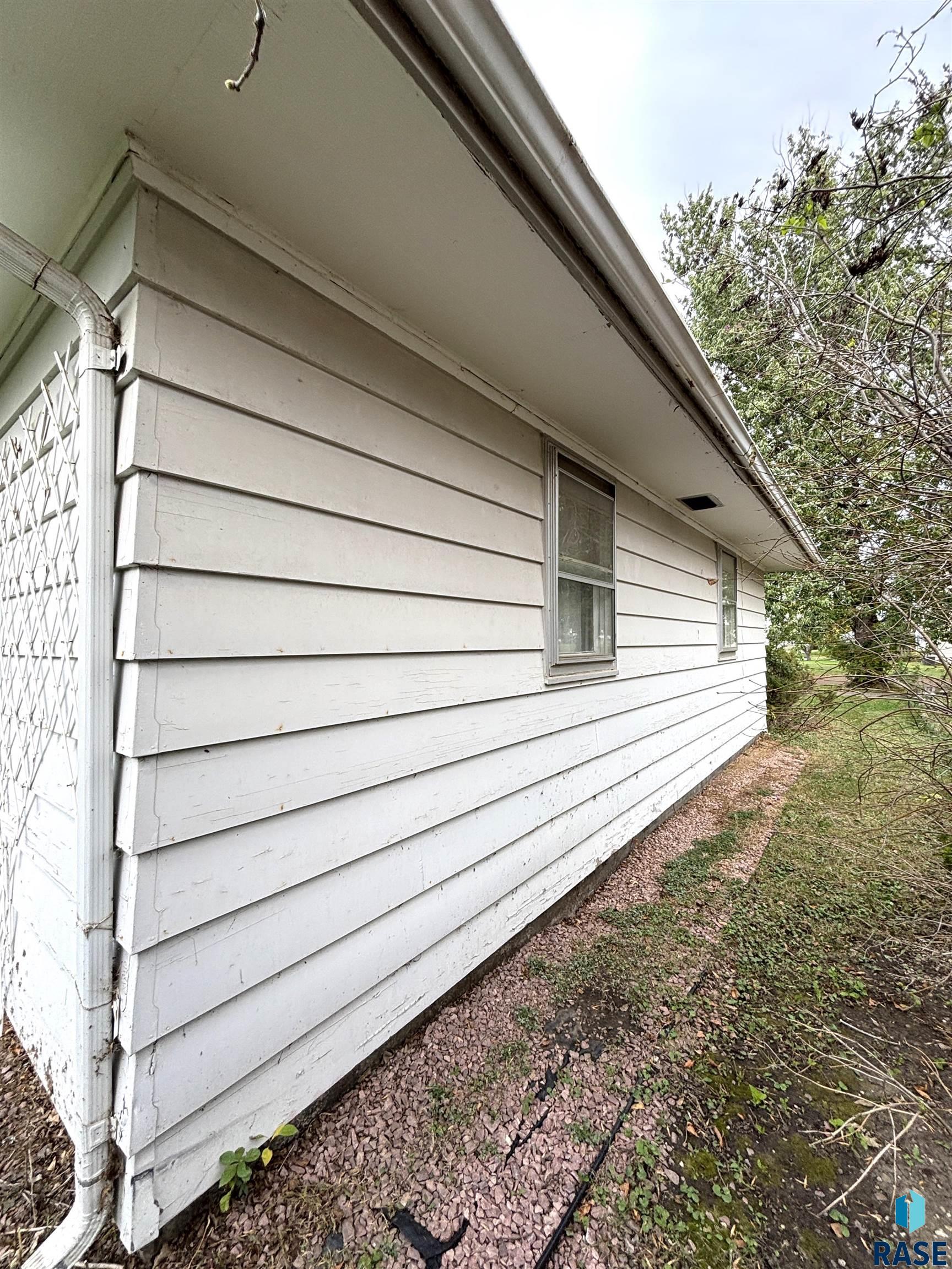 317 Maple Ave Se Avenue SE