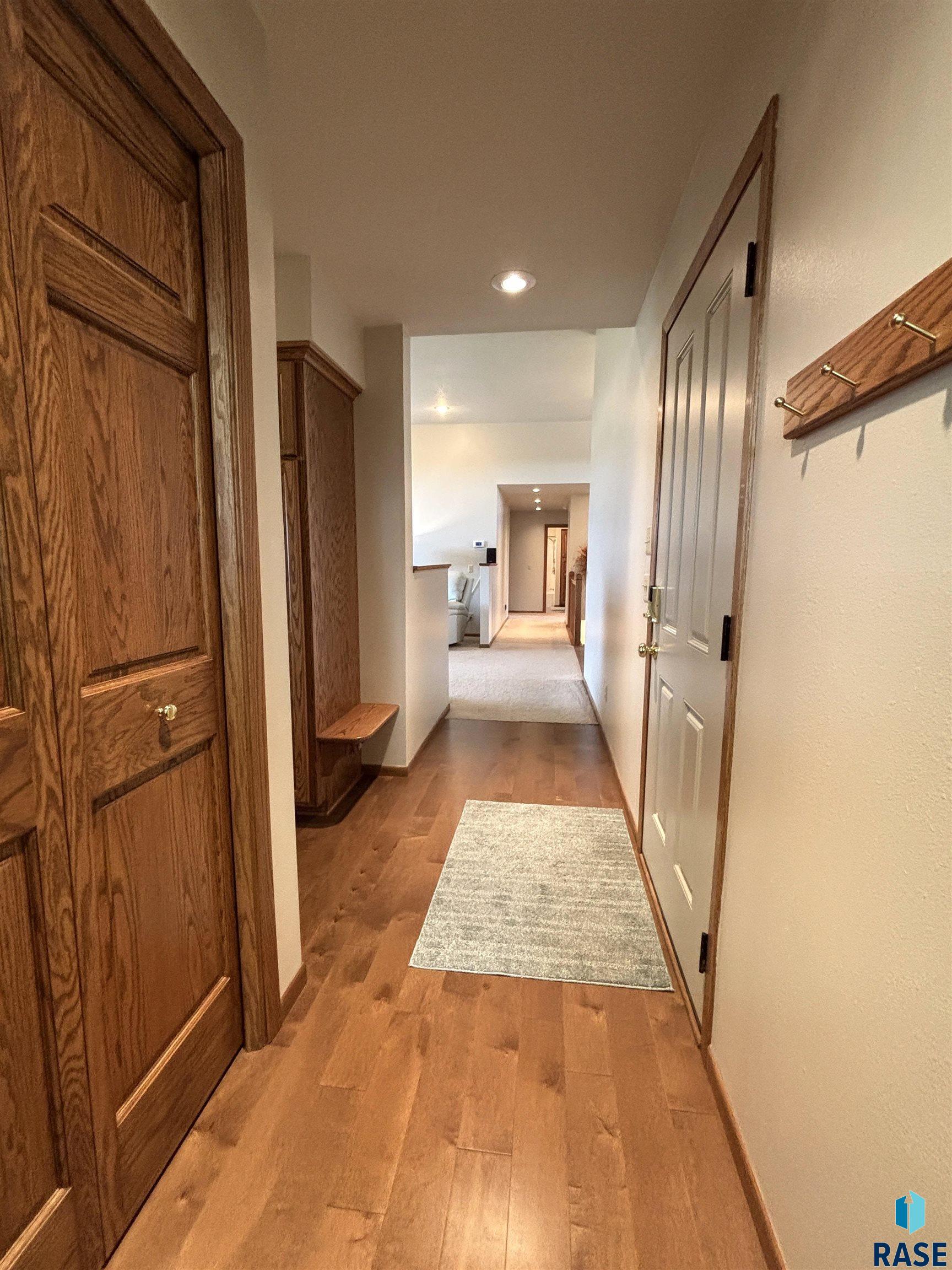 2009 N Broadway Ave Avenue