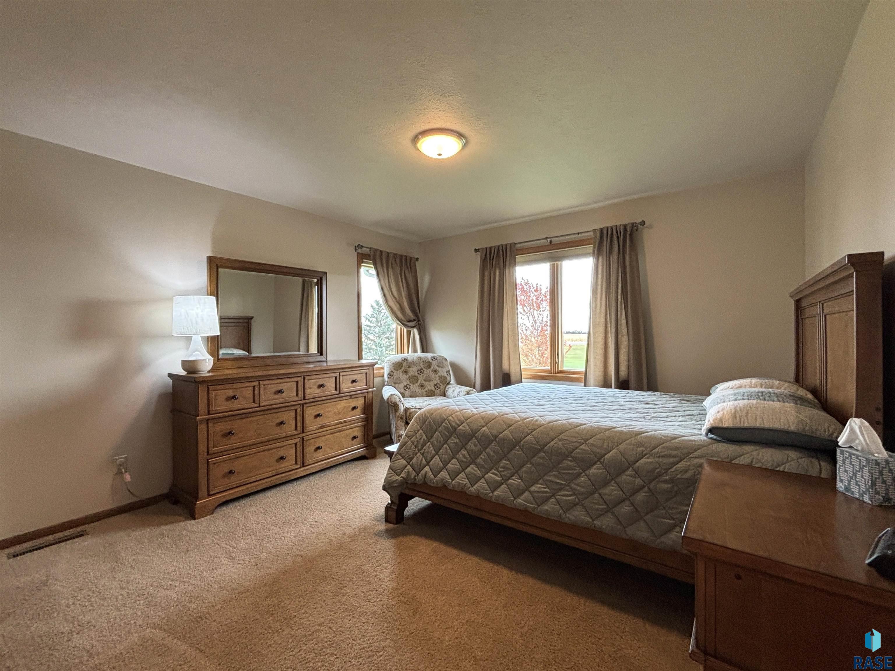 2009 N Broadway Ave Avenue