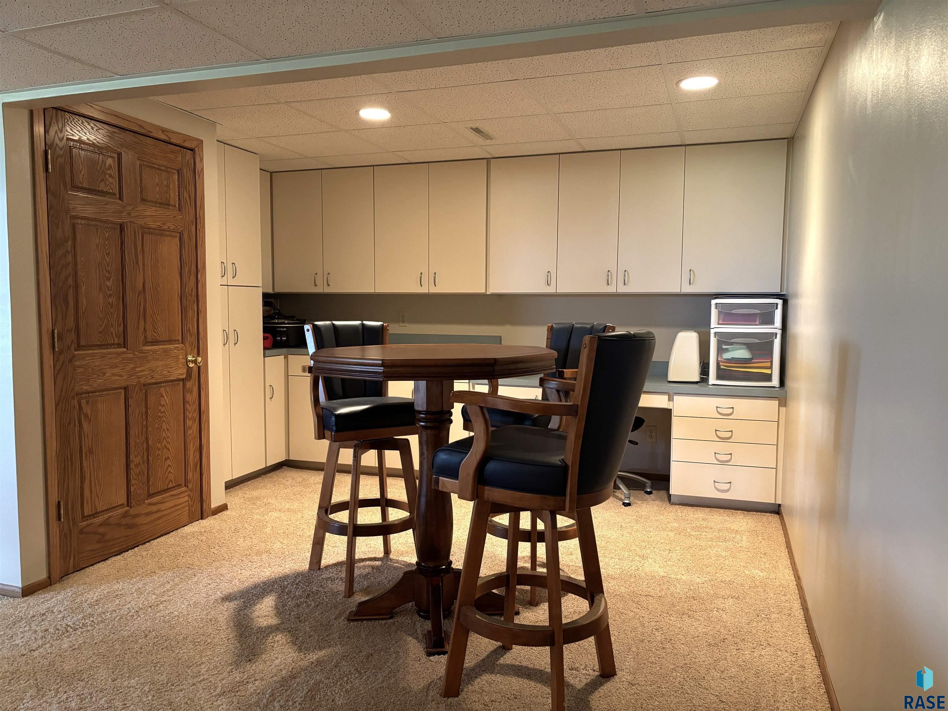 2009 N Broadway Ave Avenue