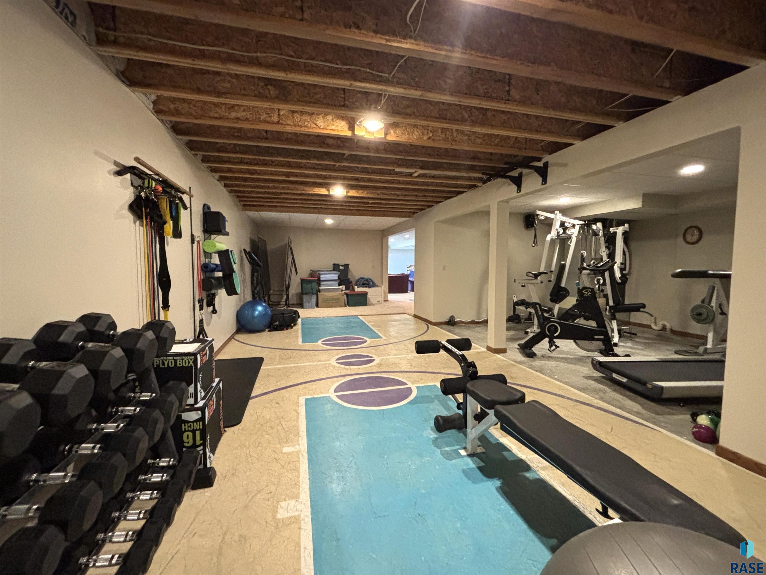 2009 N Broadway Ave Avenue