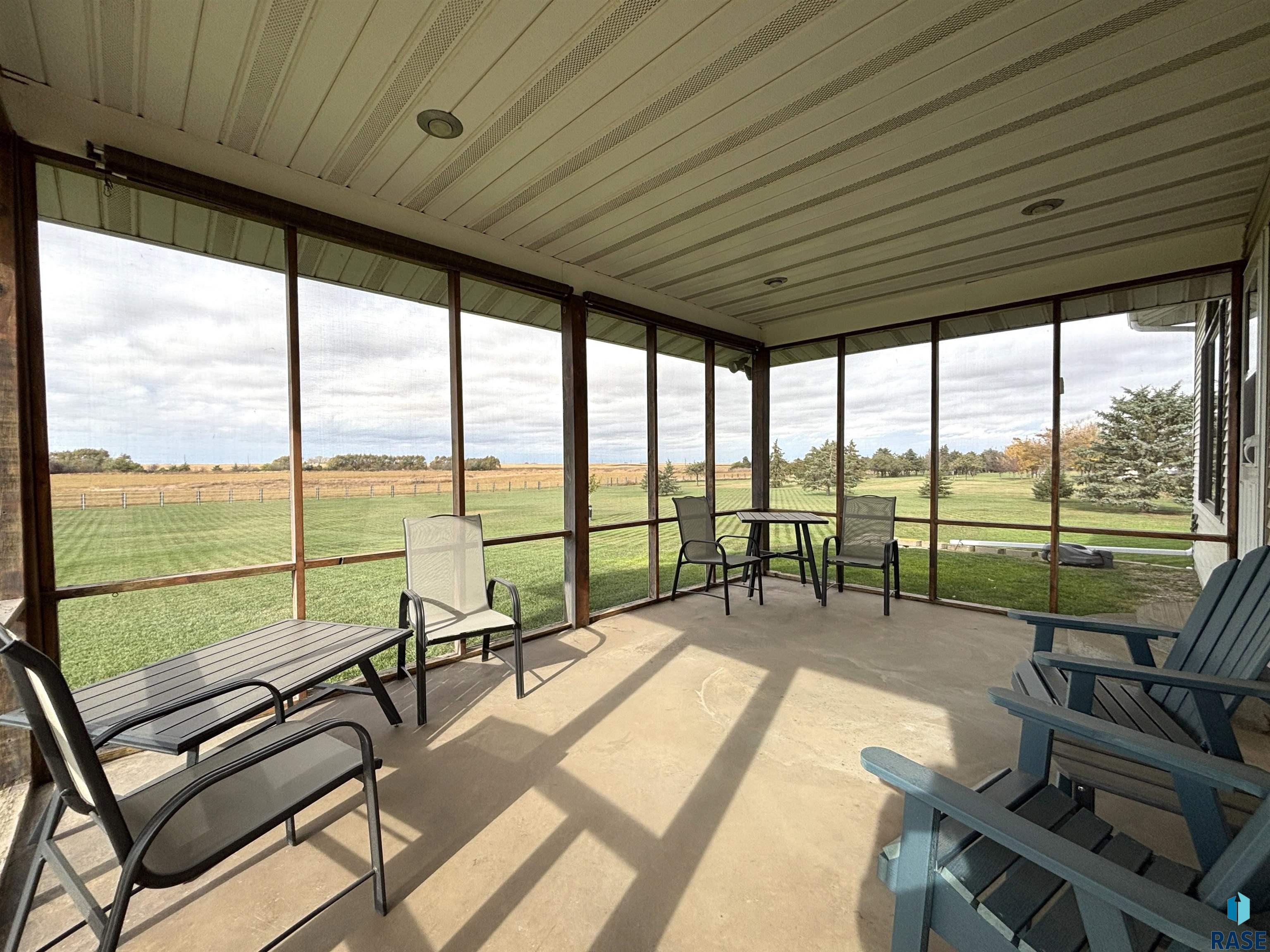 2009 N Broadway Ave Avenue