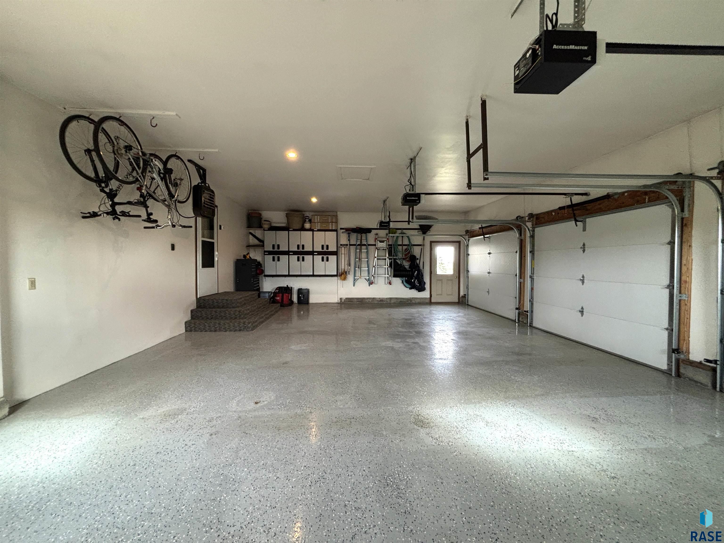 2009 N Broadway Ave Avenue