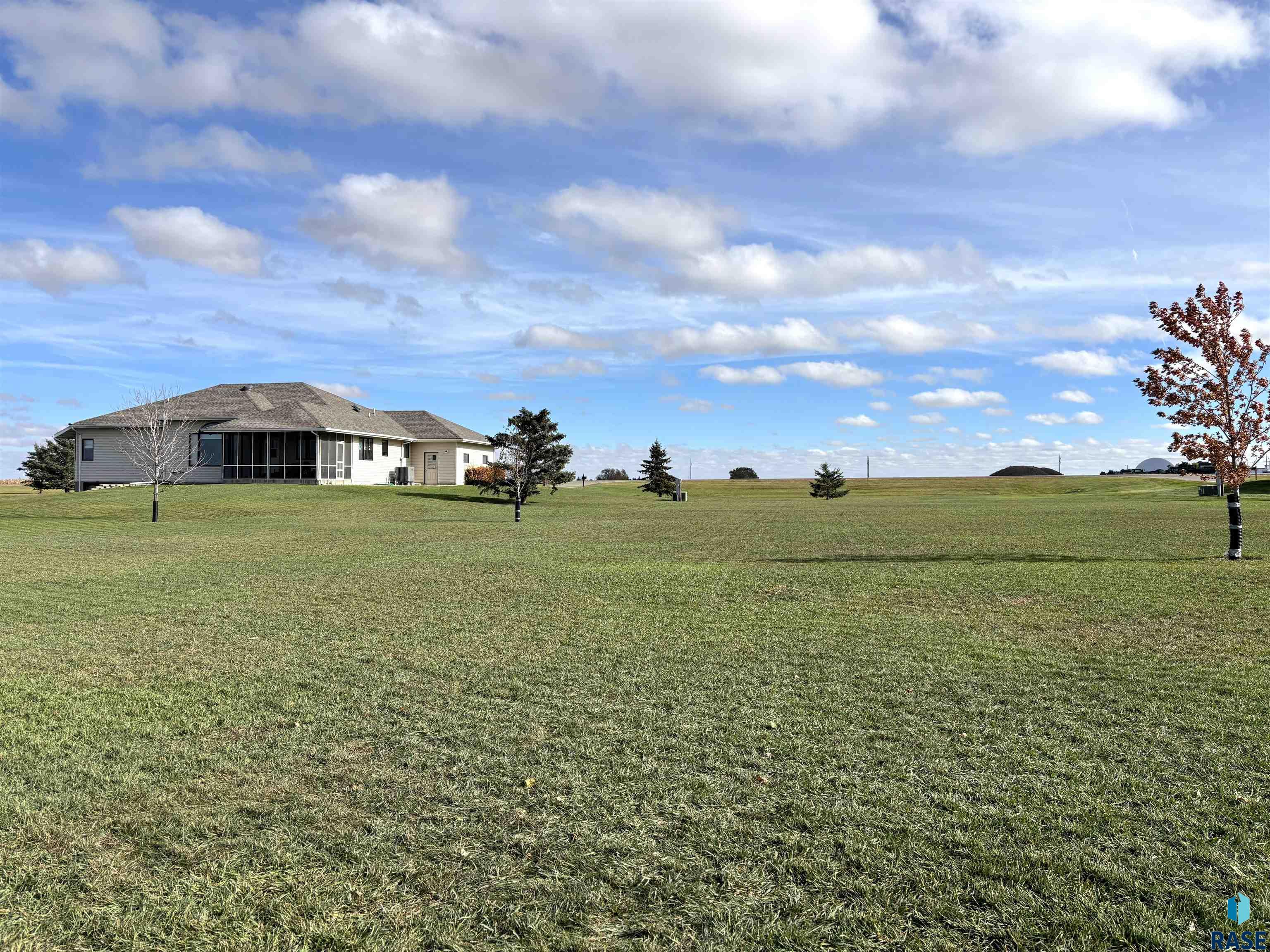 2009 N Broadway Ave Avenue