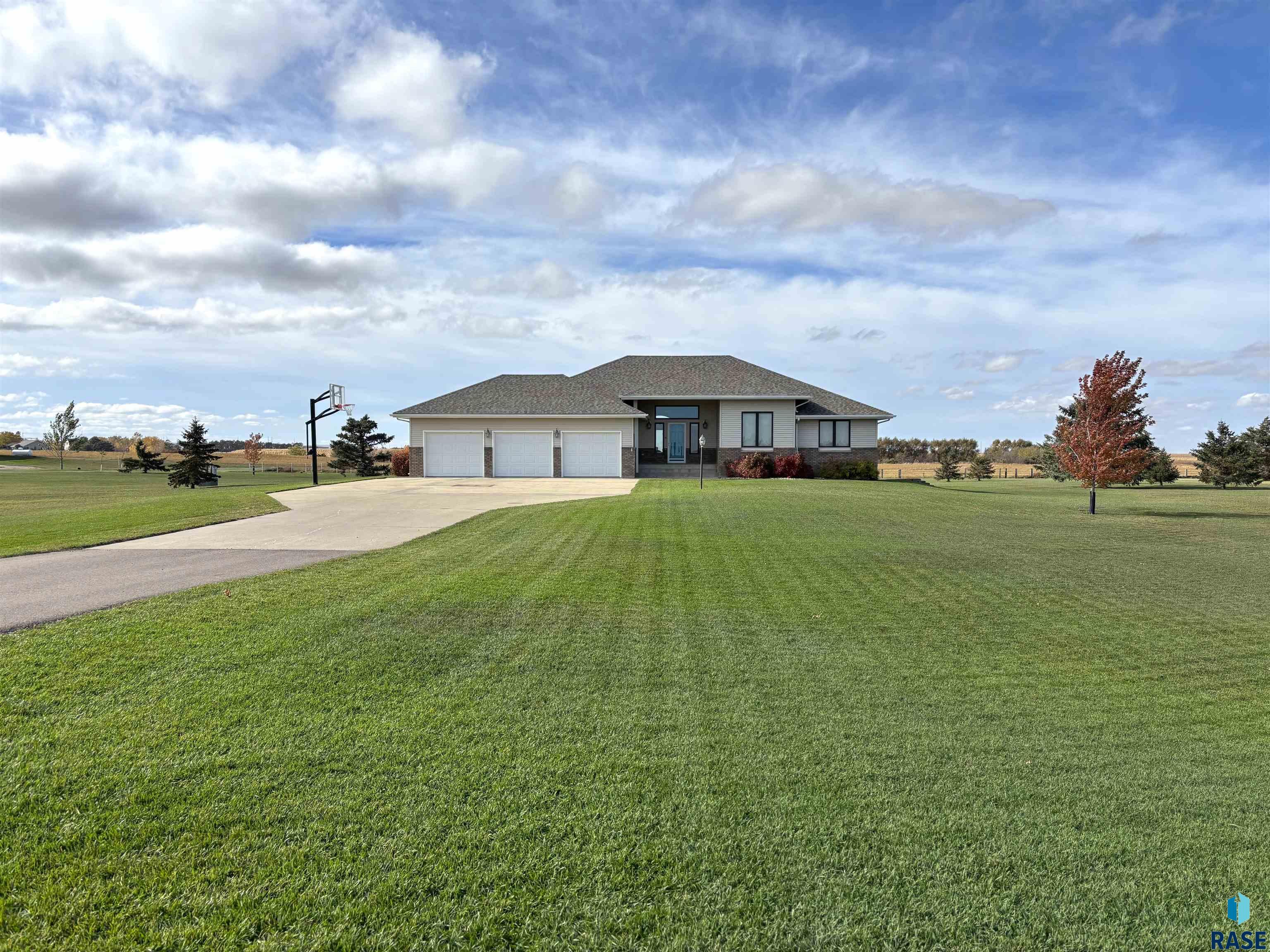 2009 N Broadway Ave Avenue