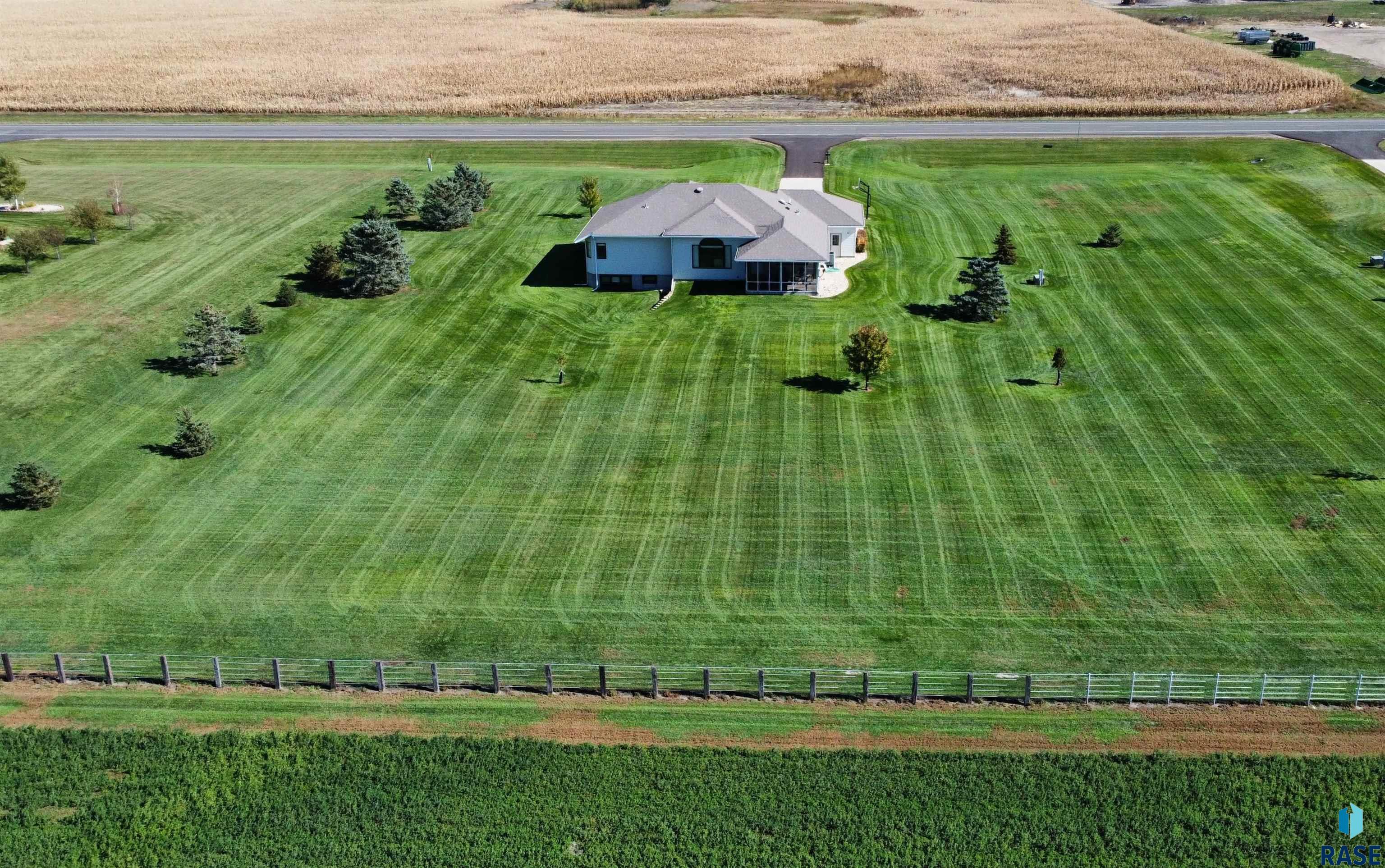 2009 N Broadway Ave Avenue