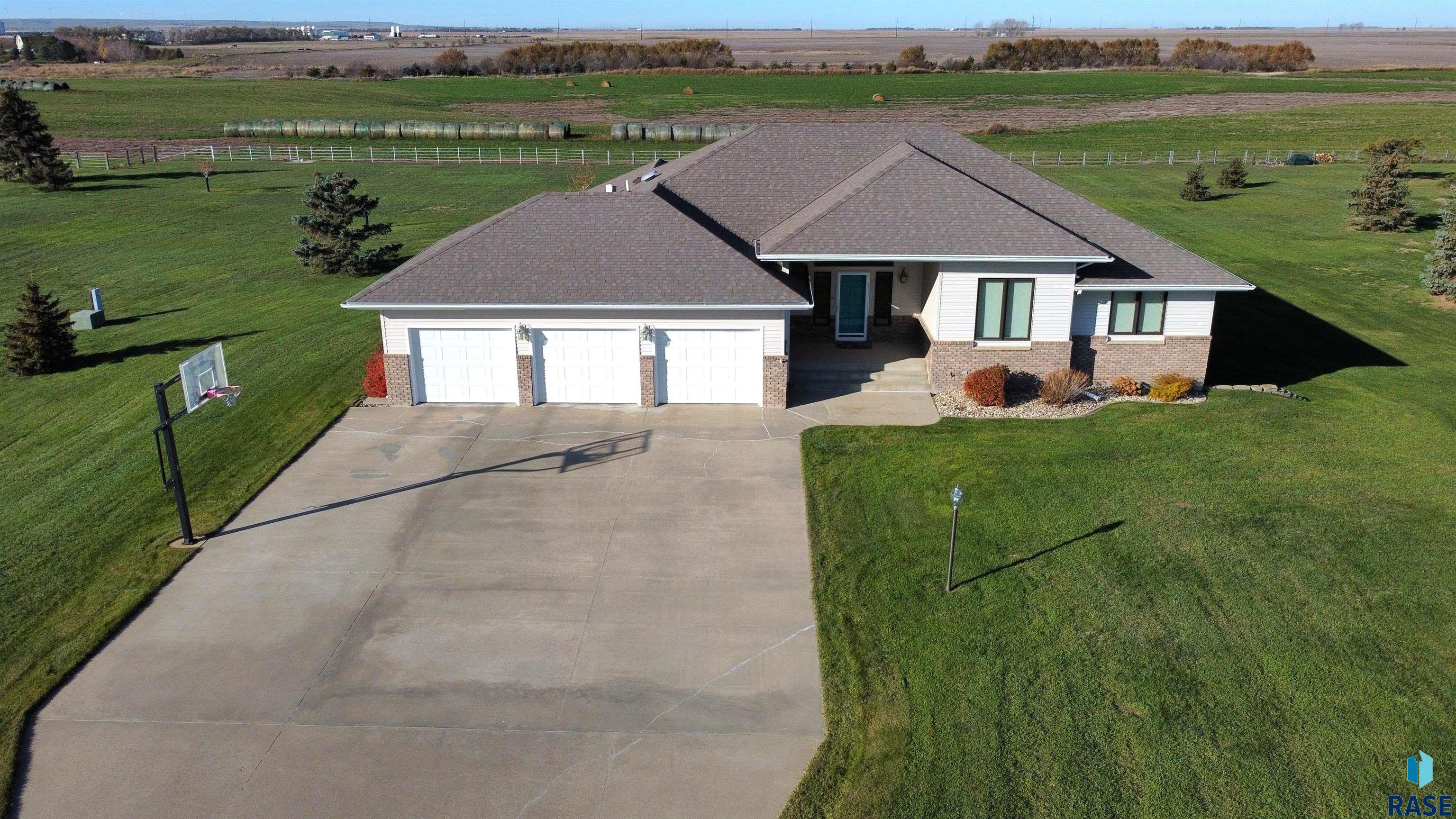 2009 N Broadway Ave Avenue