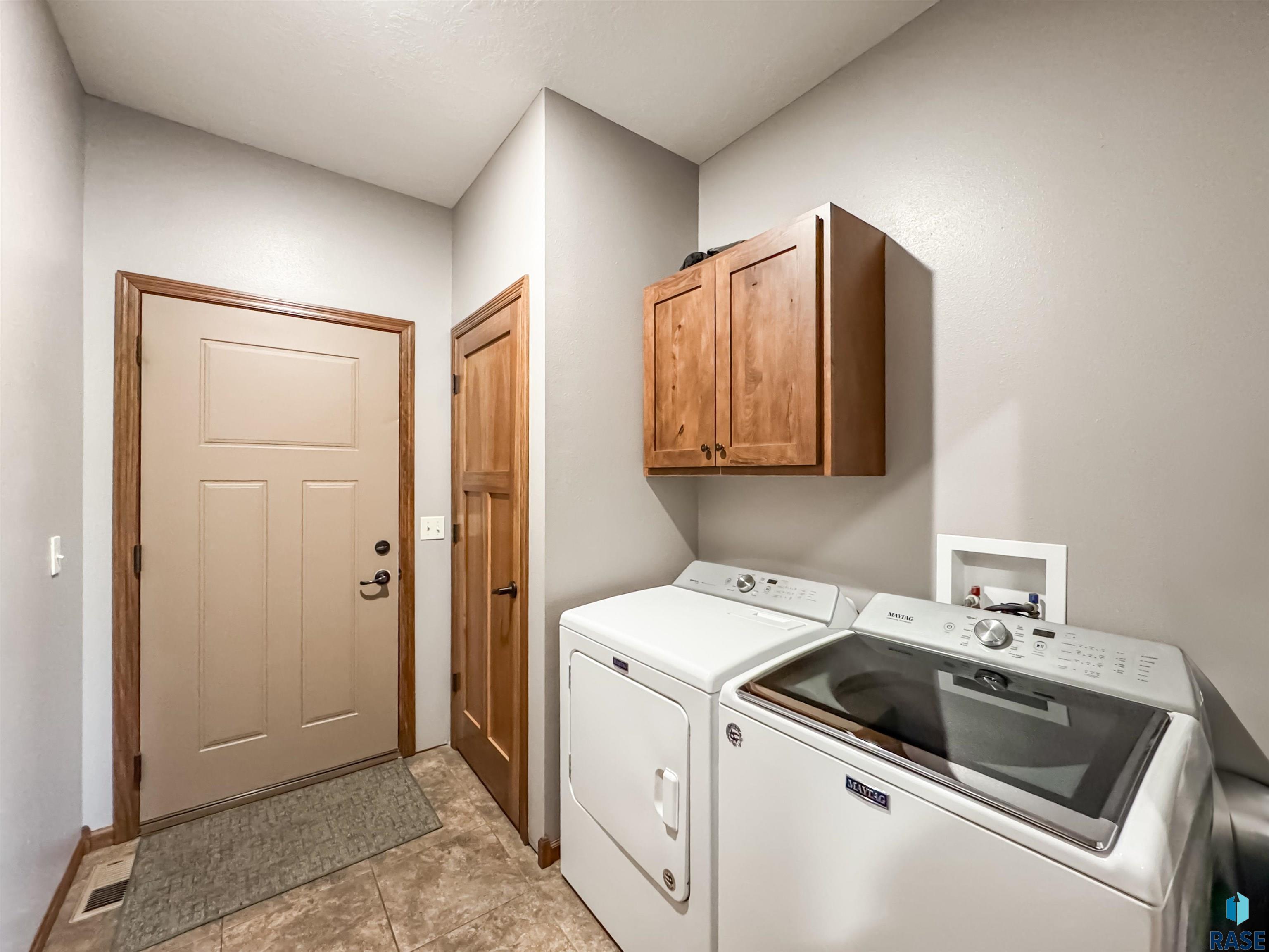 2704 E Augusta St Street