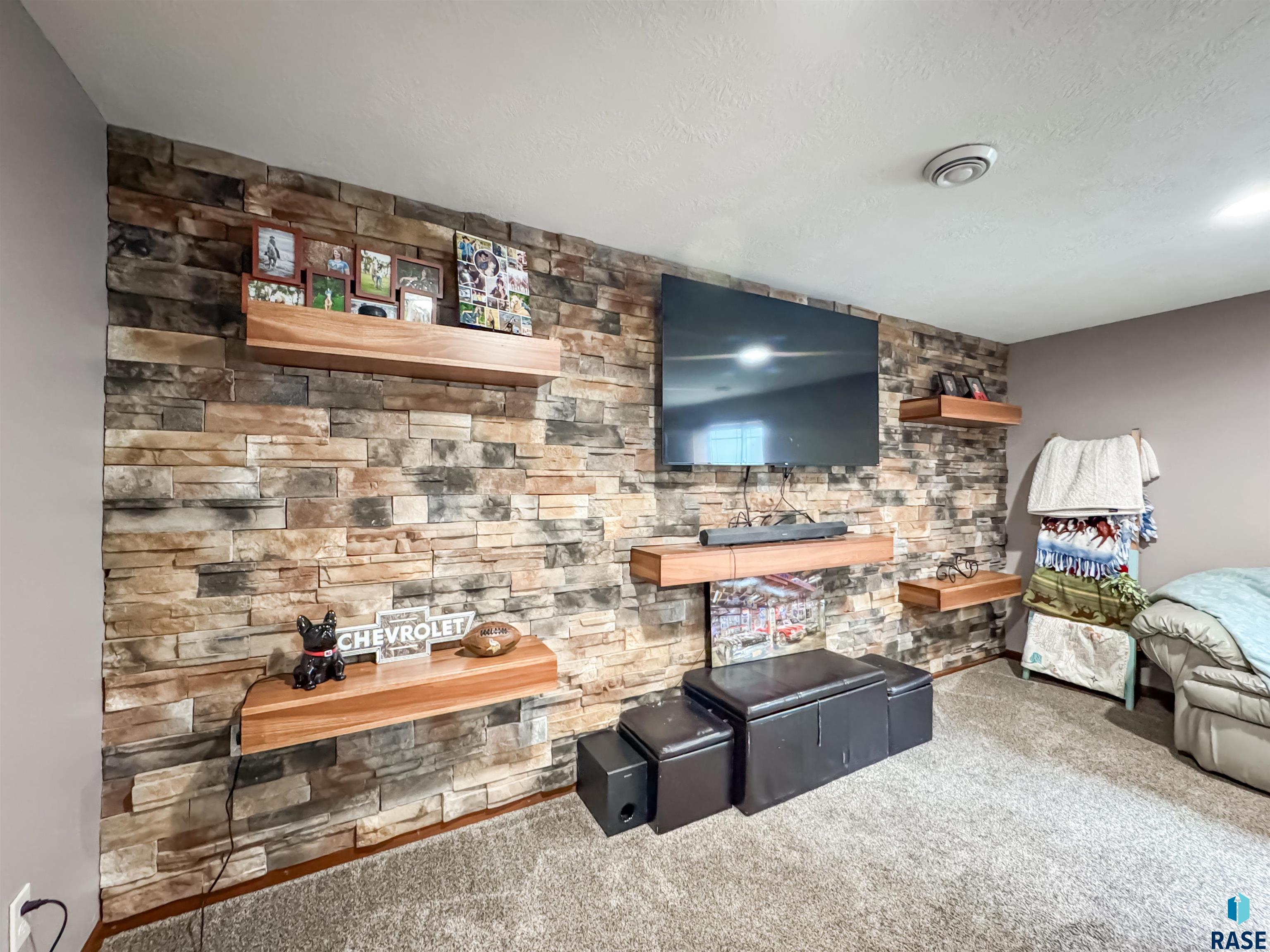 2704 E Augusta St Street