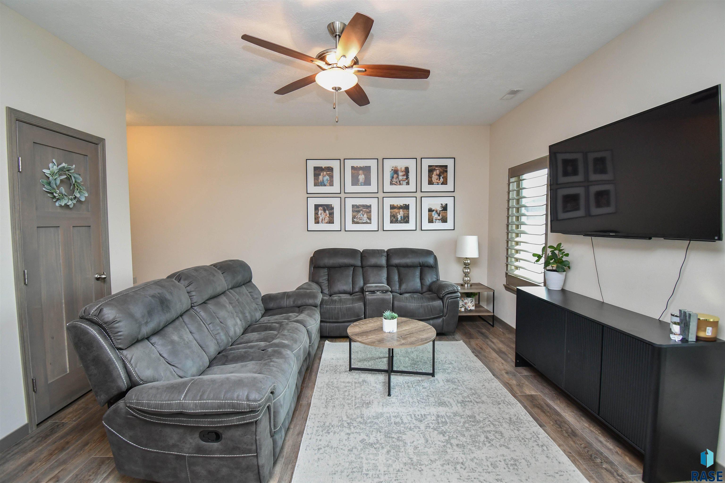 3009 S Richie Dr Drive