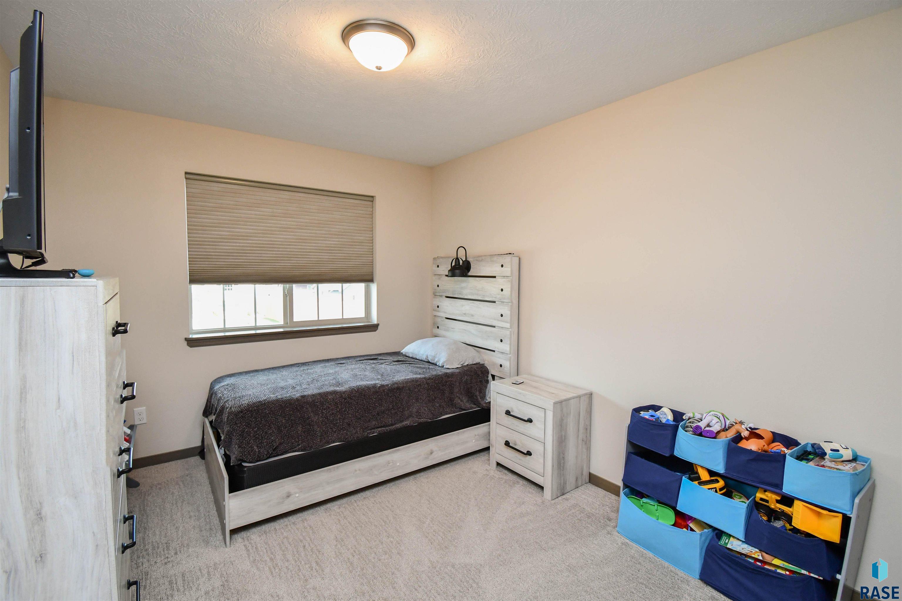 3009 S Richie Dr Drive