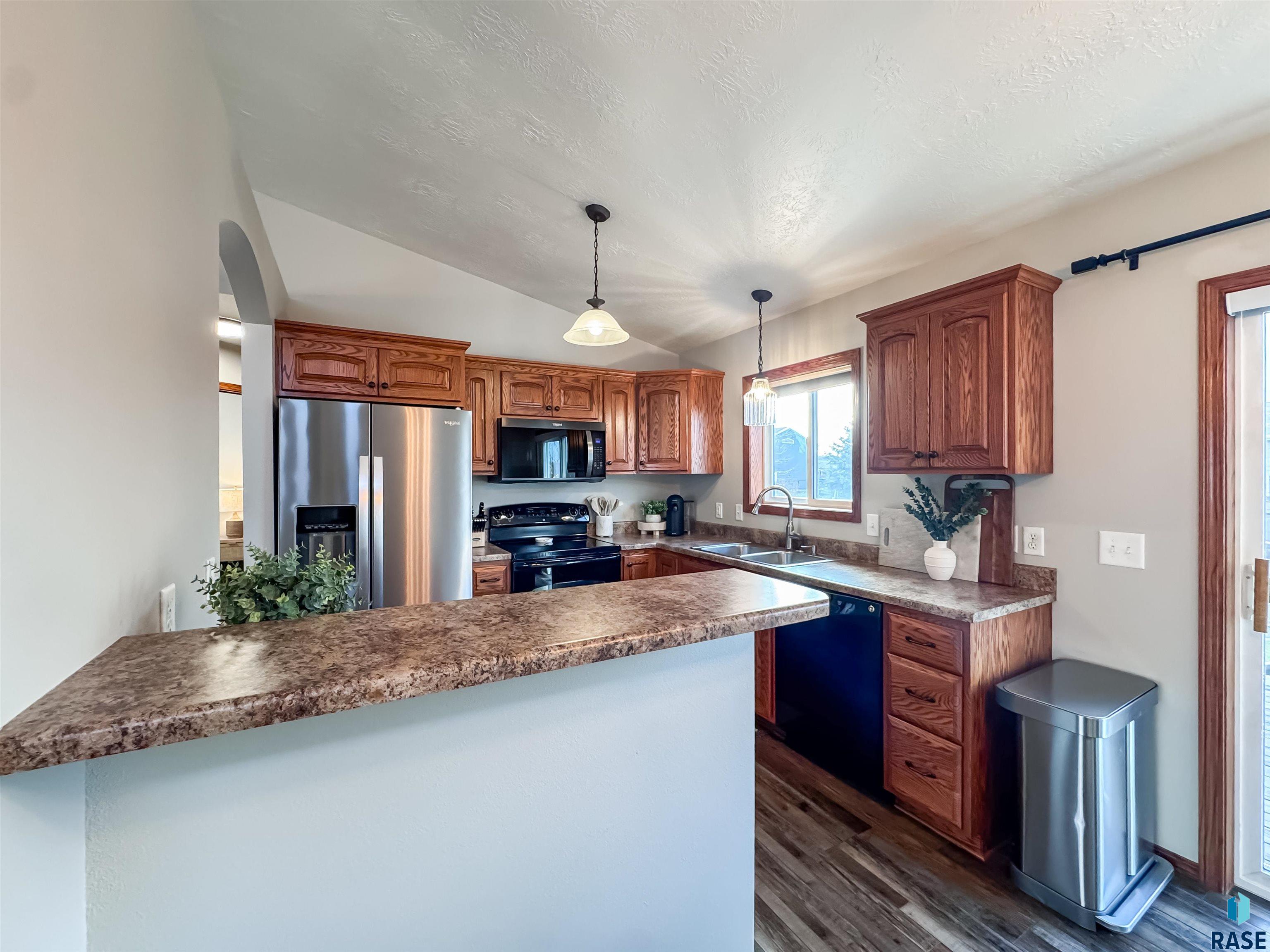 5617 W Hemlock Dr Drive