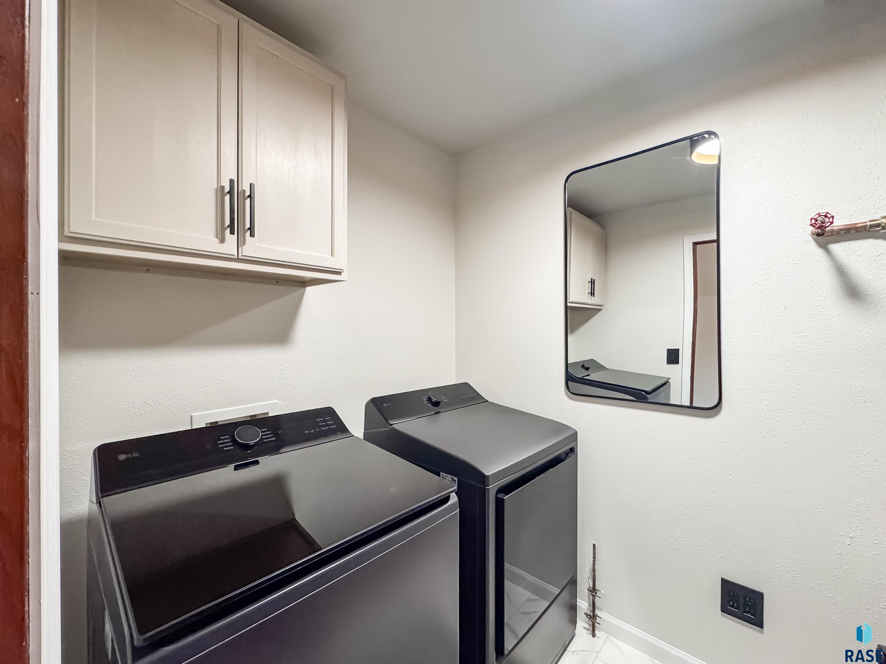 5617 W Hemlock Dr Drive