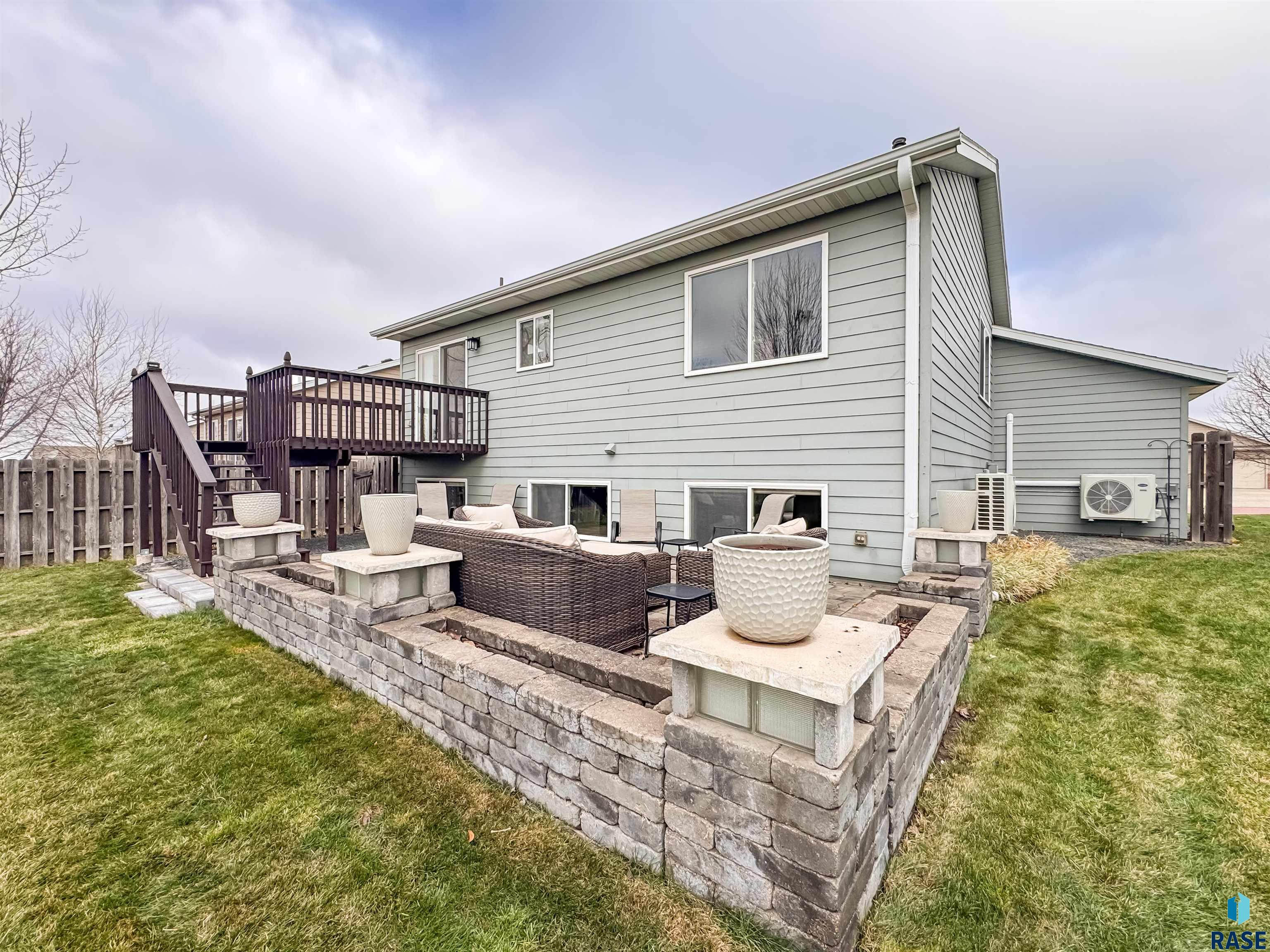 5617 W Hemlock Dr Drive