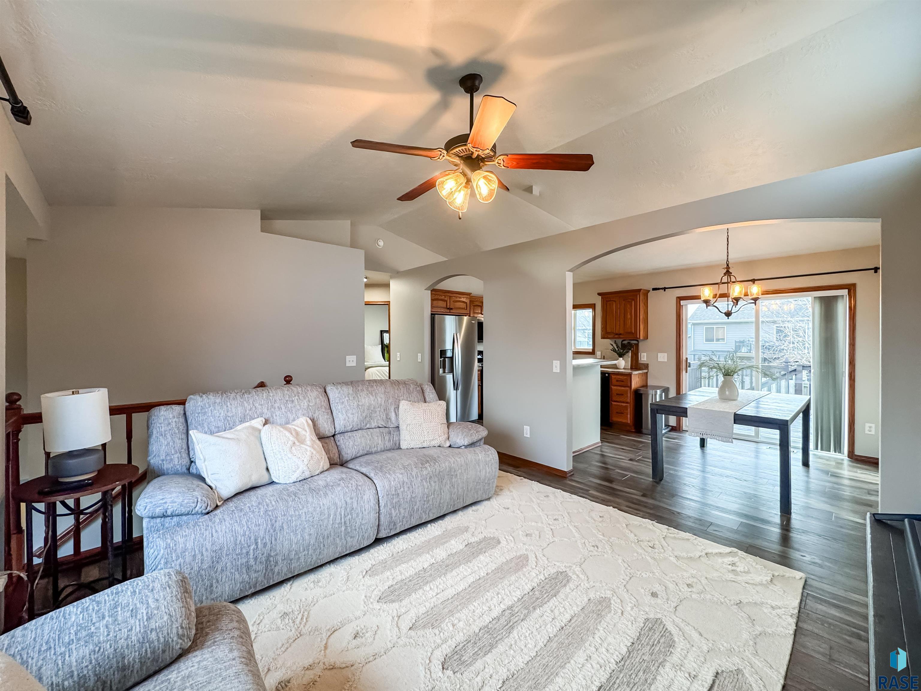 5617 W Hemlock Dr Drive