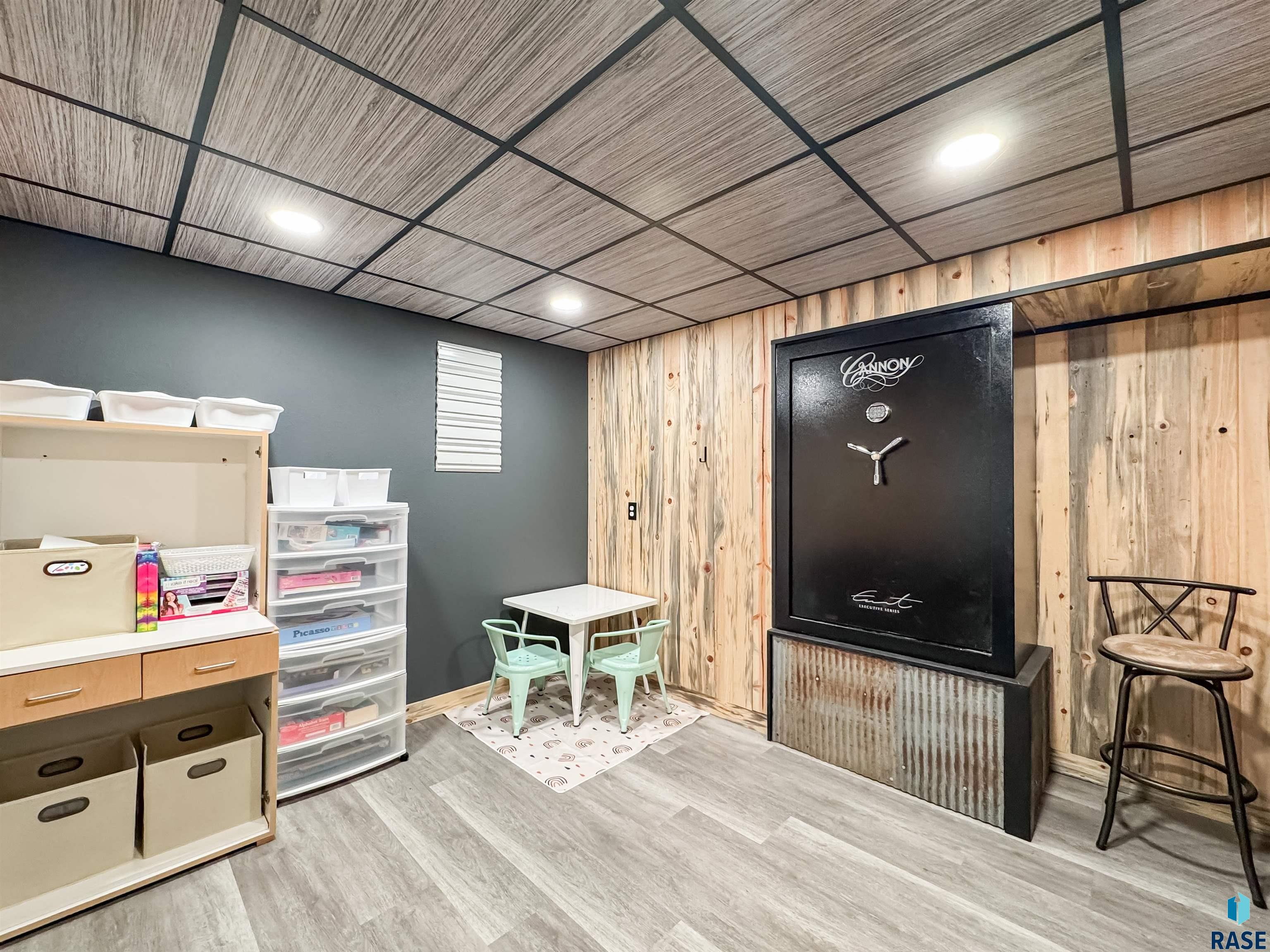 25785 Frederick Cir Circle