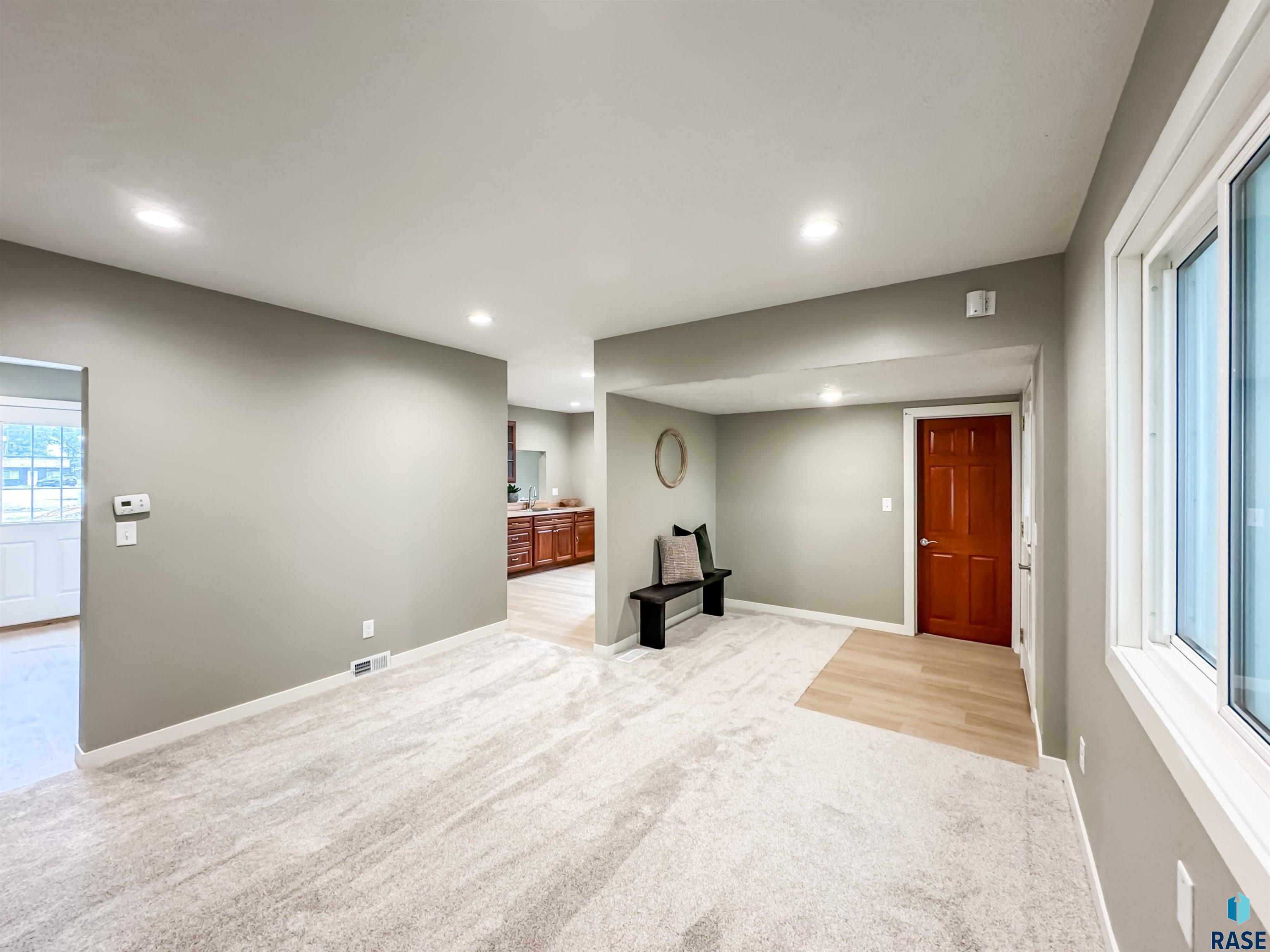 340 N Juniper Ave Avenue