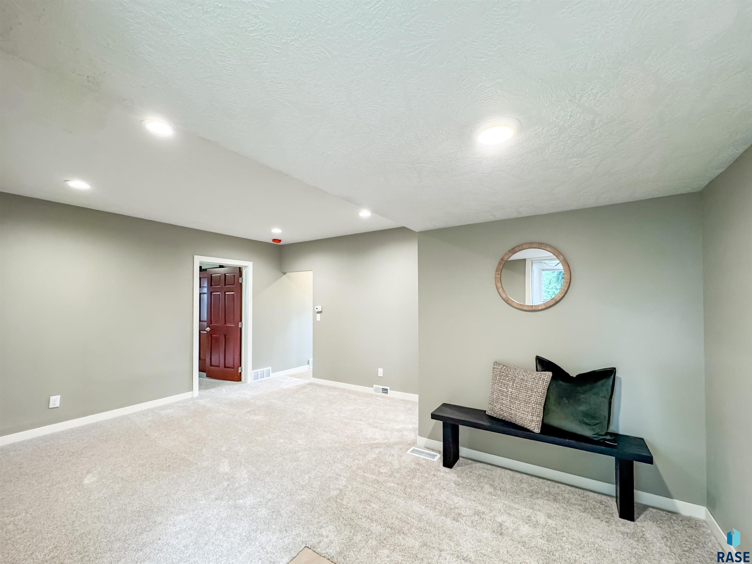 340 N Juniper Ave Avenue