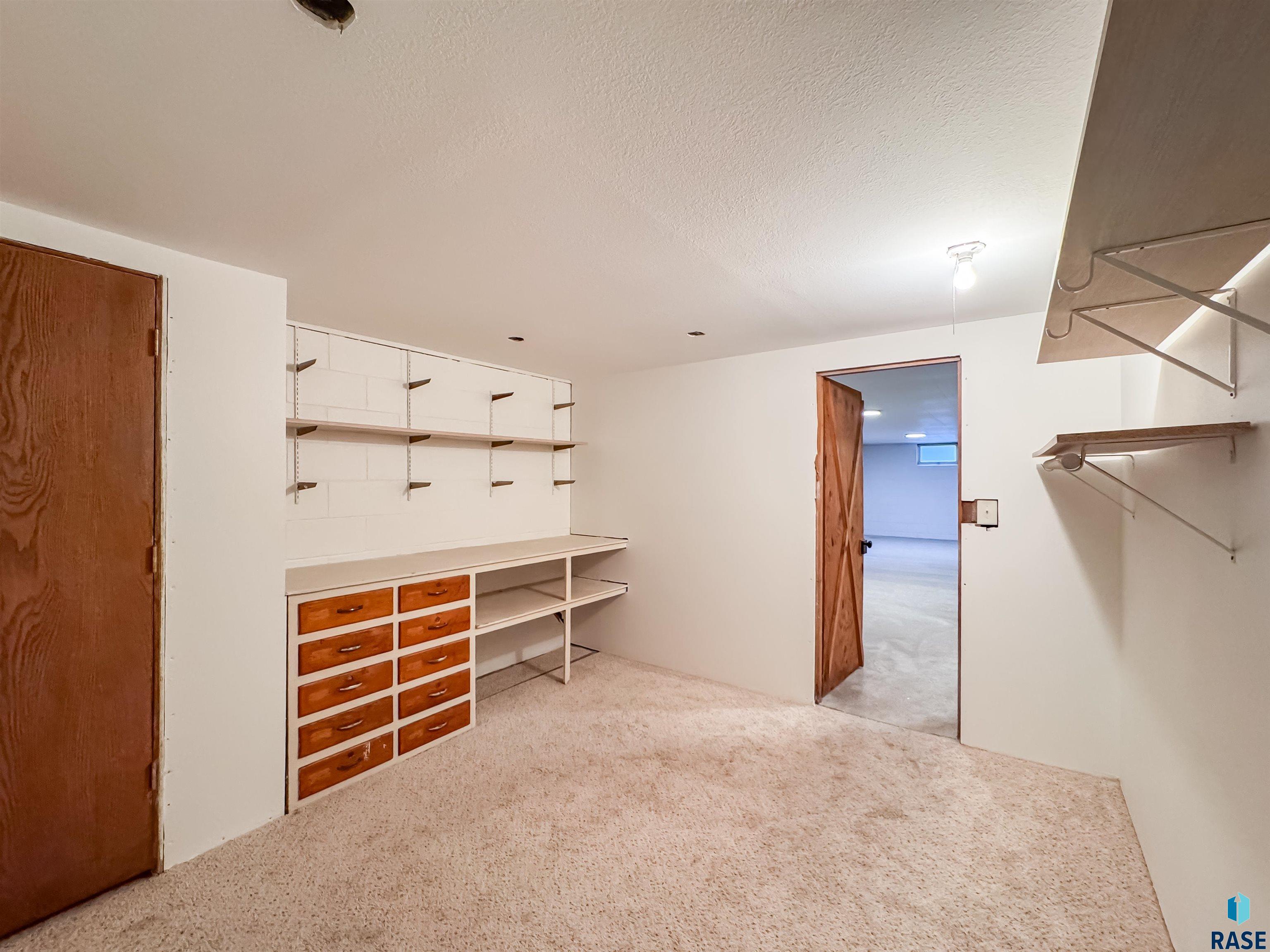 3301 S Terry Ave Avenue