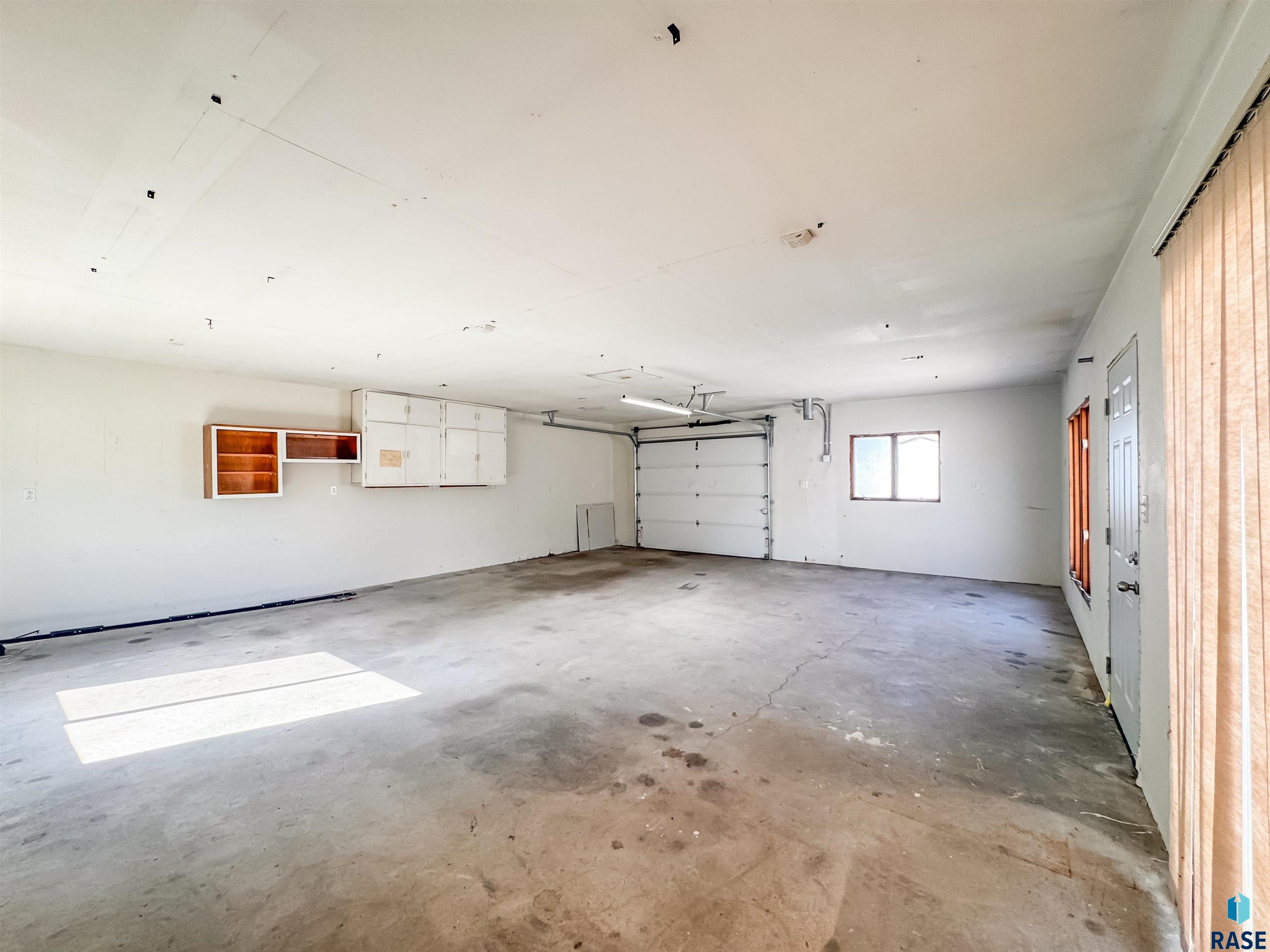 3301 S Terry Ave Avenue