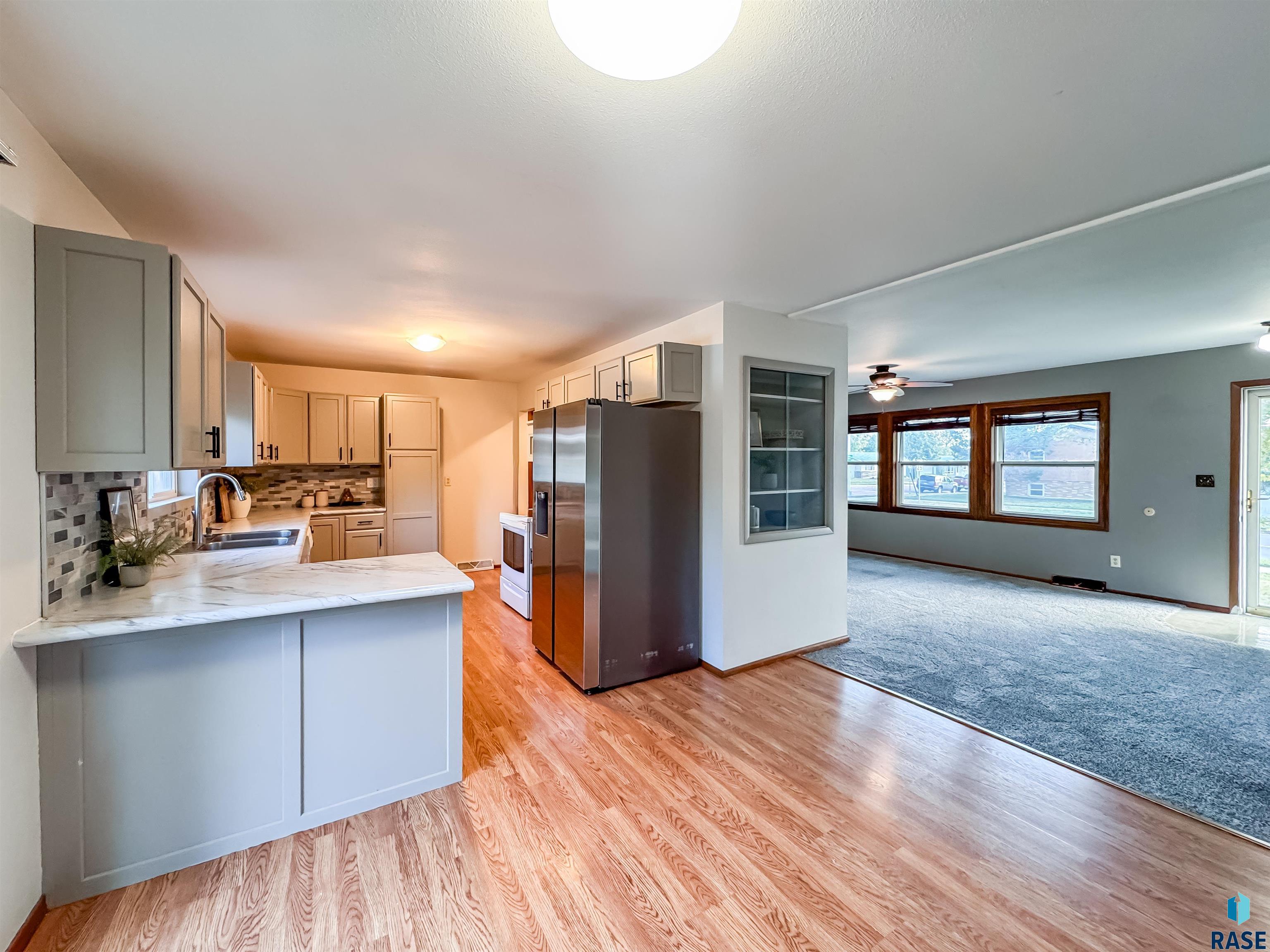 3301 S Terry Ave Avenue