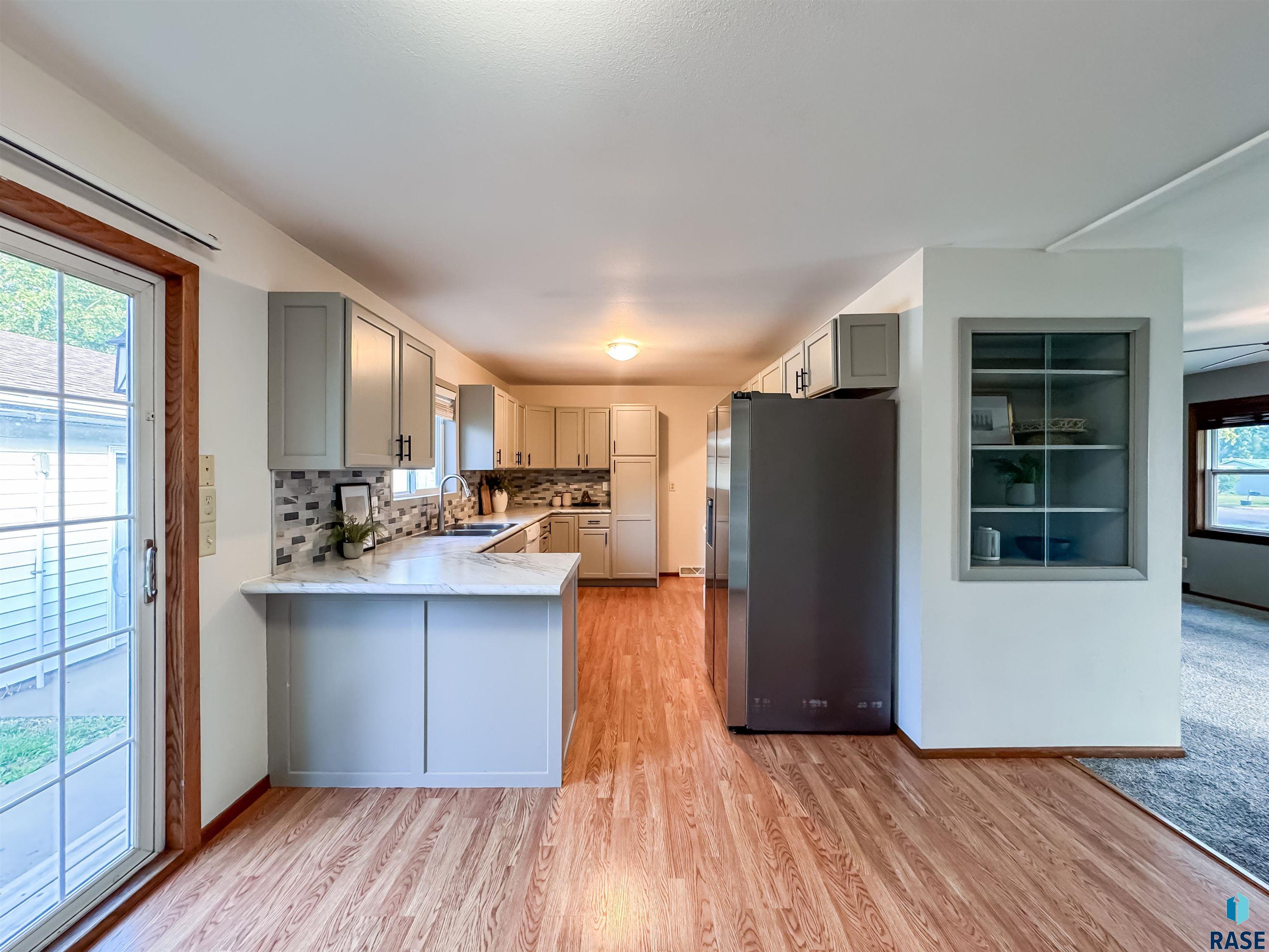 3301 S Terry Ave Avenue