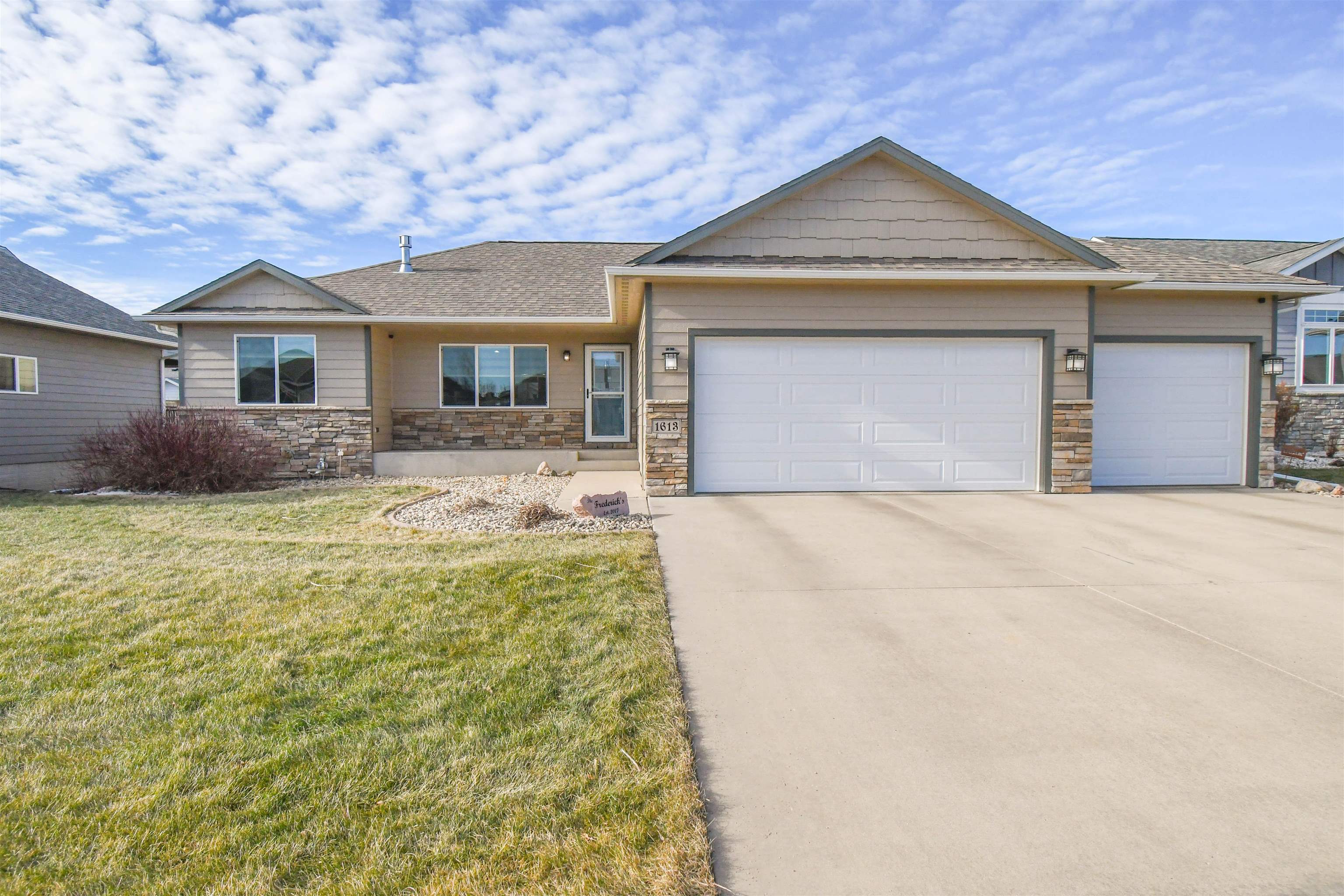 1613 S Andrew Ave Avenue