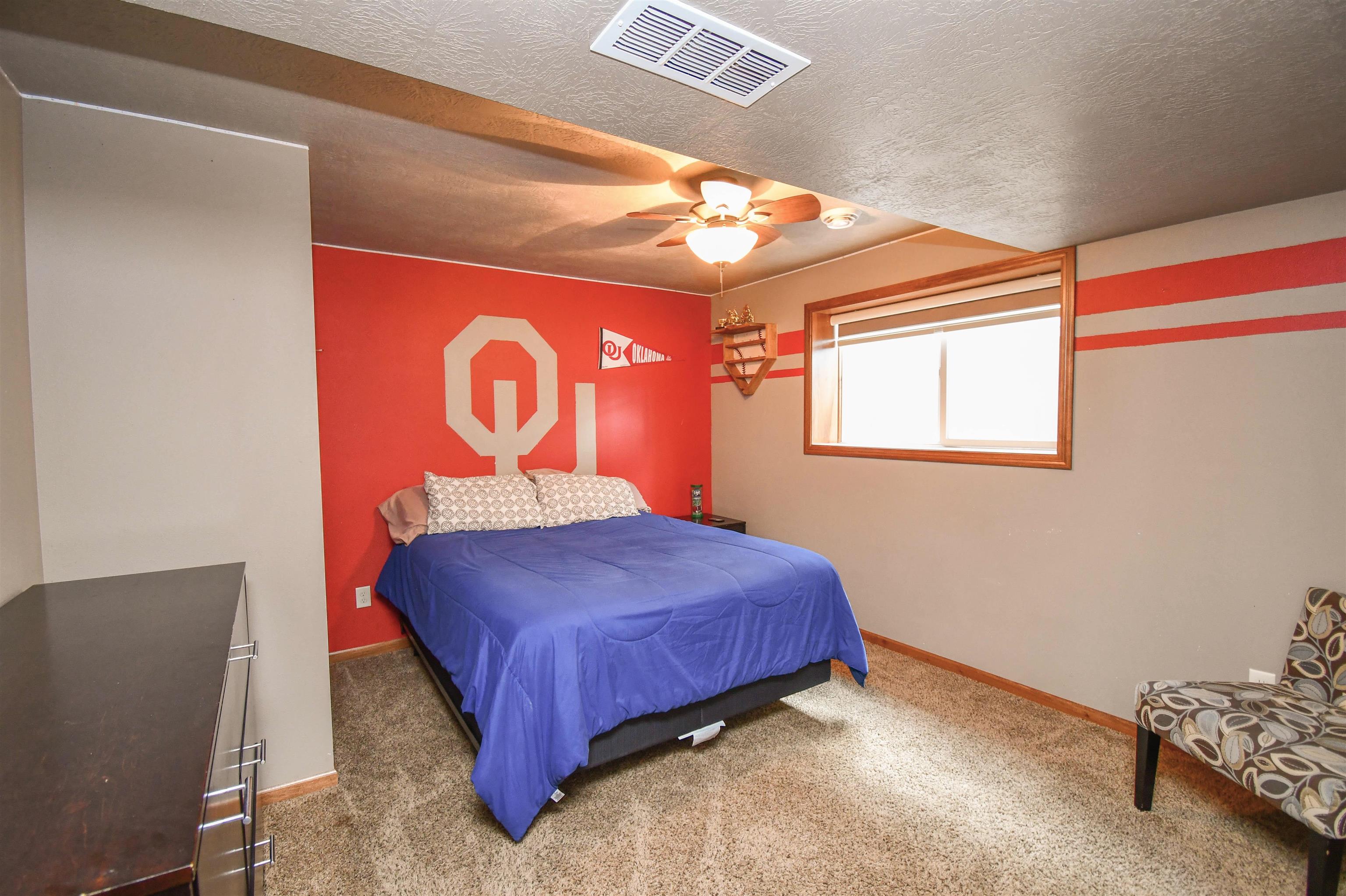 1613 S Andrew Ave Avenue