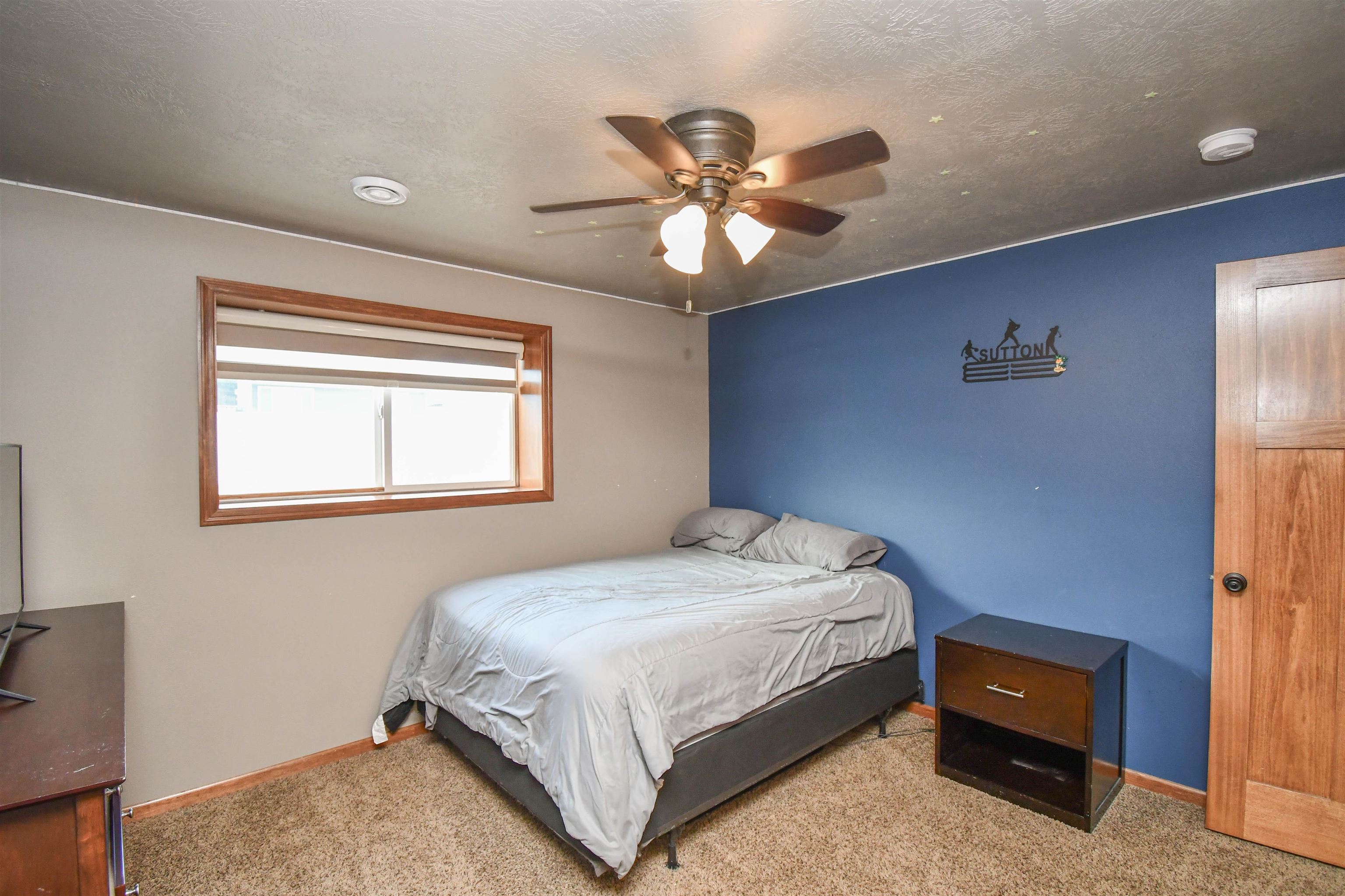 1613 S Andrew Ave Avenue