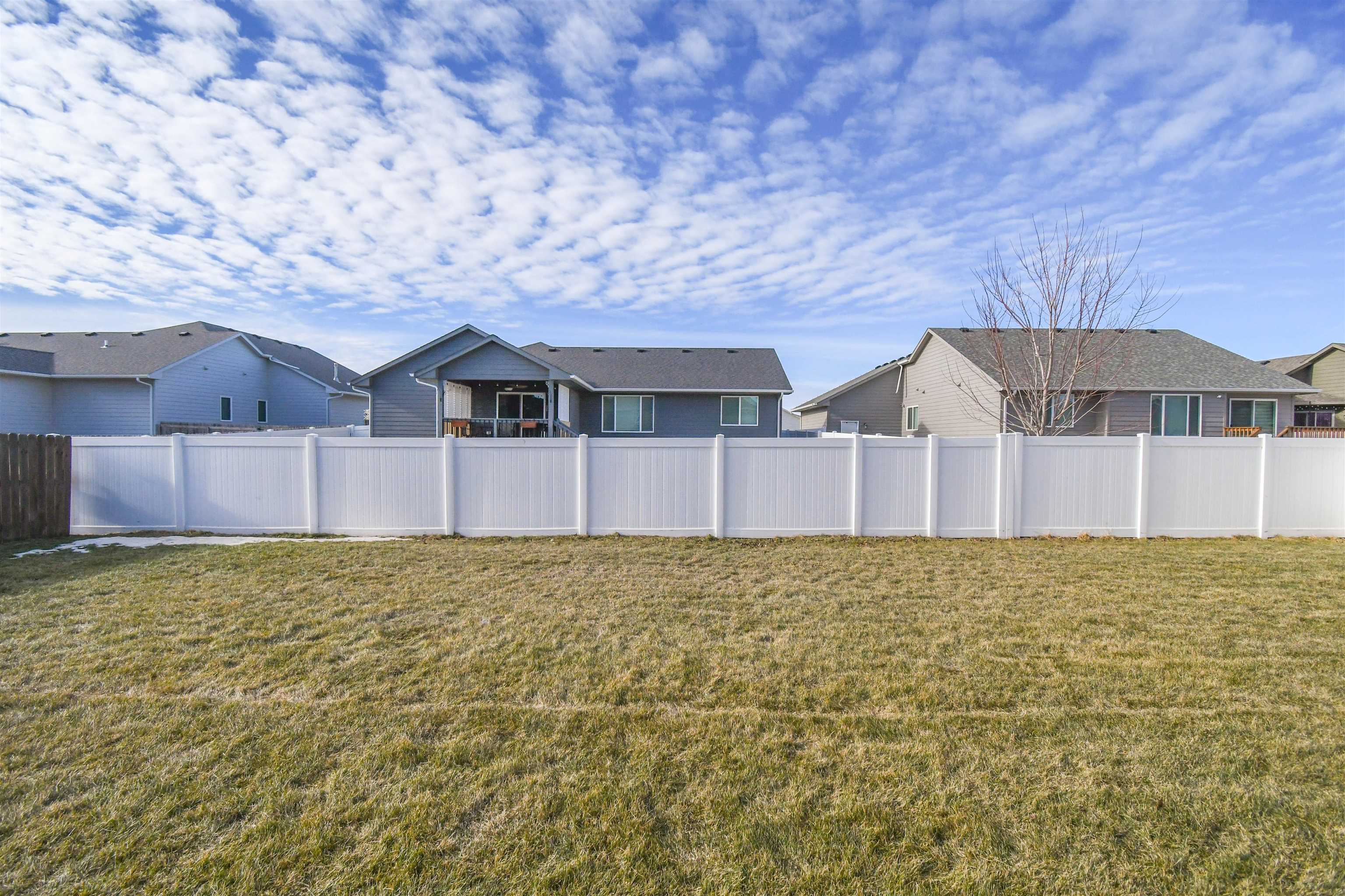 1613 S Andrew Ave Avenue