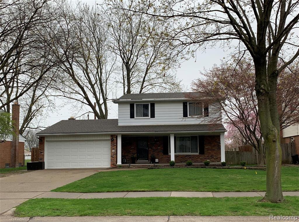 11648 Canterbury, Sterling Heights, MI 48312