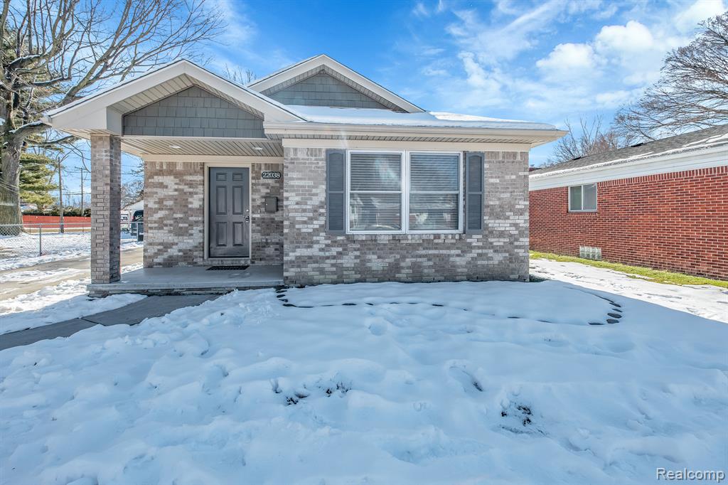 22038 S LANSE, Saint Clair Shores, MI 48080