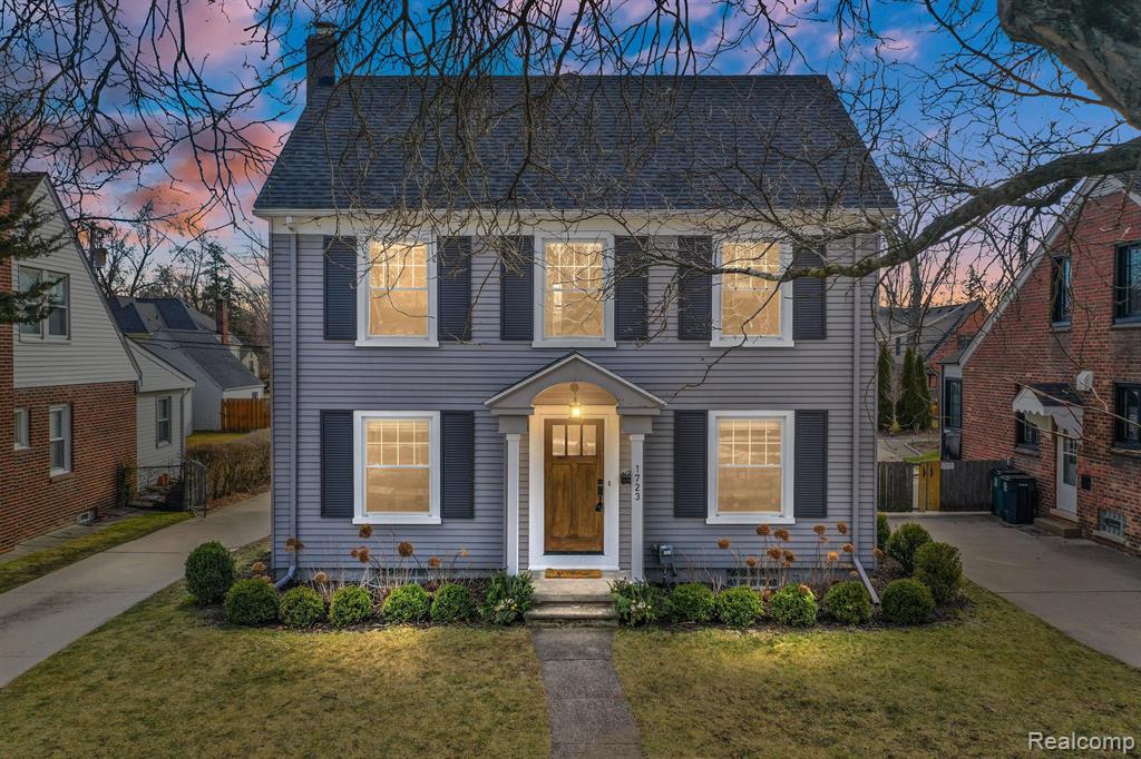 1723 W HOUSTONIA, Royal Oak, MI 48067