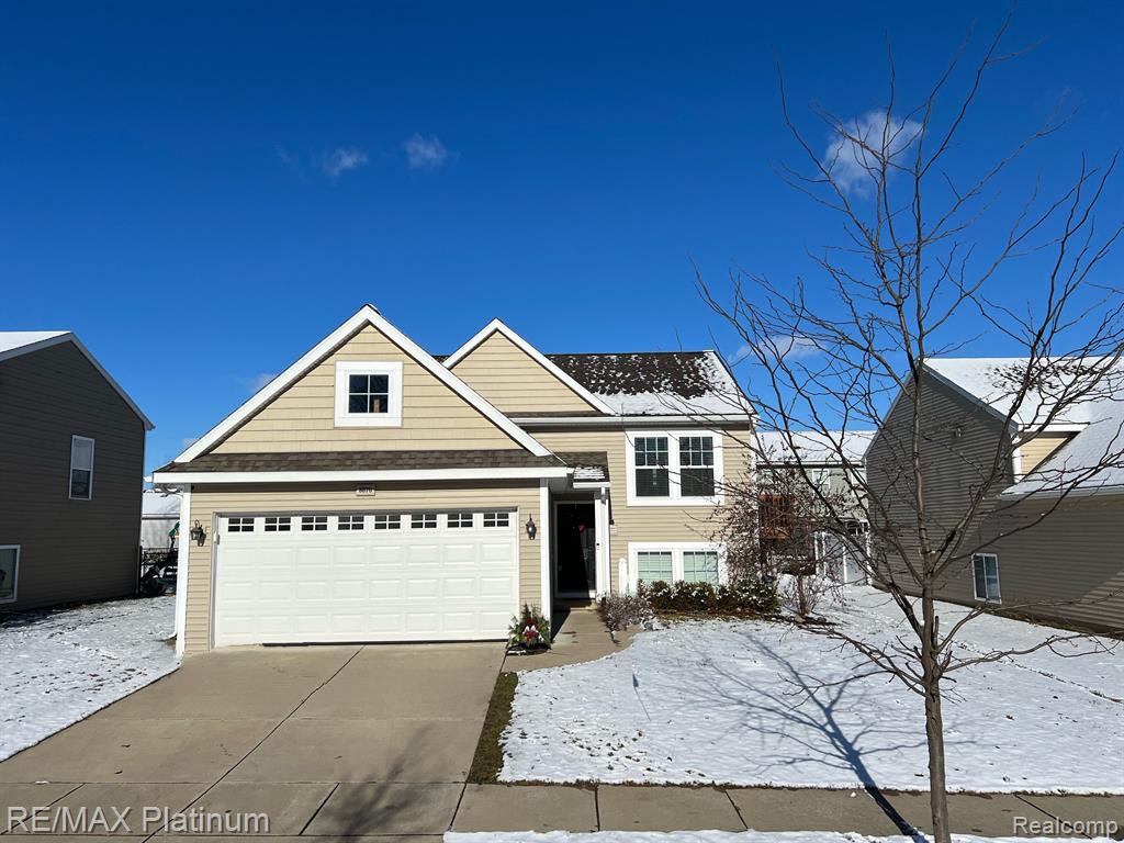 Welcome to the BEST VALUE in Livingston County, the size, finishes and its move in ready make this the perfect place to call home. Located in the back of the subdivision, featuring tree lined streets, sidewalks, playground and in a friendly community. Home features a beautiful kitchen w/plenty of cabinets and a pantry. Rooms are all generous sized and you'll appreciate the great room with vaulted ceilings upstairs as well as a more casual family room in the lower level. Allen Edwin built homes are known for their energy efficiency & open floorplans. Located less than 2 miles to idyllic downtown Fowlerville and 1 mile to the expressway. Make this your new home in time to celebrate the holidays!