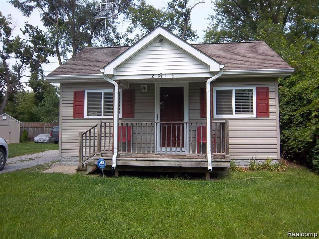 Trying to buy a home but cant find financing? This lease option/rent-to-own is the perfect option for you! With two full bedrooms, a full bathroom, and lots of outdoor space, this home is an excellent choice for you! No security deposit necessary, just $4000 down and a monthly payment of $750 over 180 months.