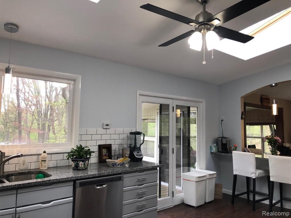 5745 Cobb Creek Rd Rochester Mi 48306 Hg Realtor Com
