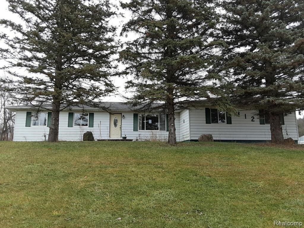 312 N MICHIGAN RD, EATON RAPIDS, MI 48827