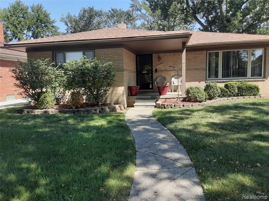 24220 CHURCH ST, Oak Park, MI 48237