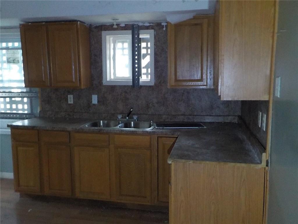 3714 W Court St Flint Mi 48532 Move2midmichigan Com
