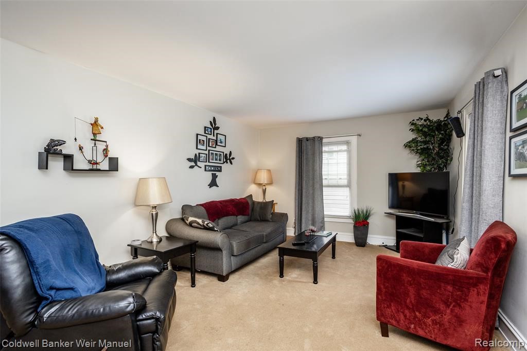 50285 7 Mile Rd Northville Mi 48167
