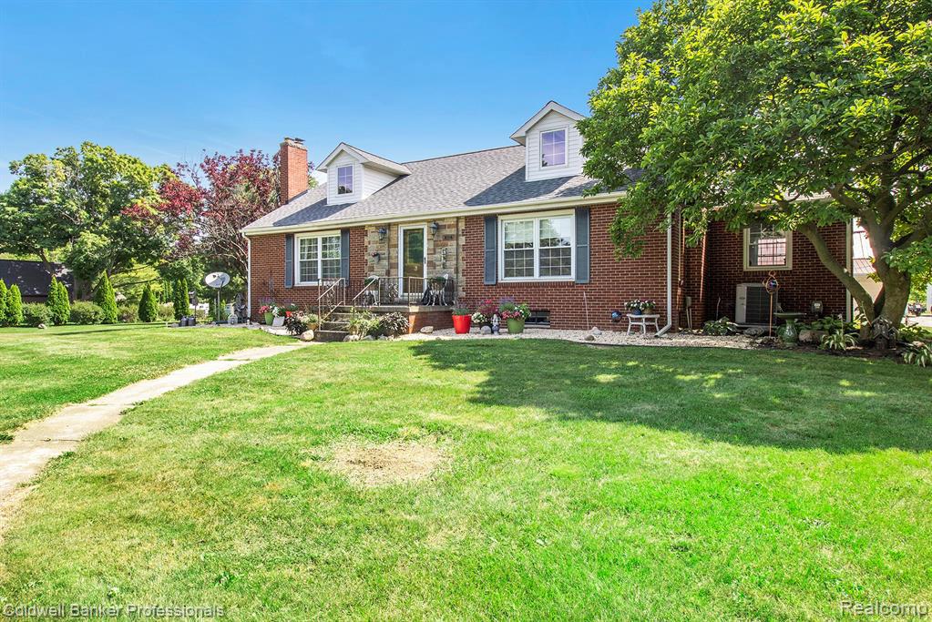 6421 FENTON RD, FLINT, MI 48507 - CHANGINGSTREETS.COM